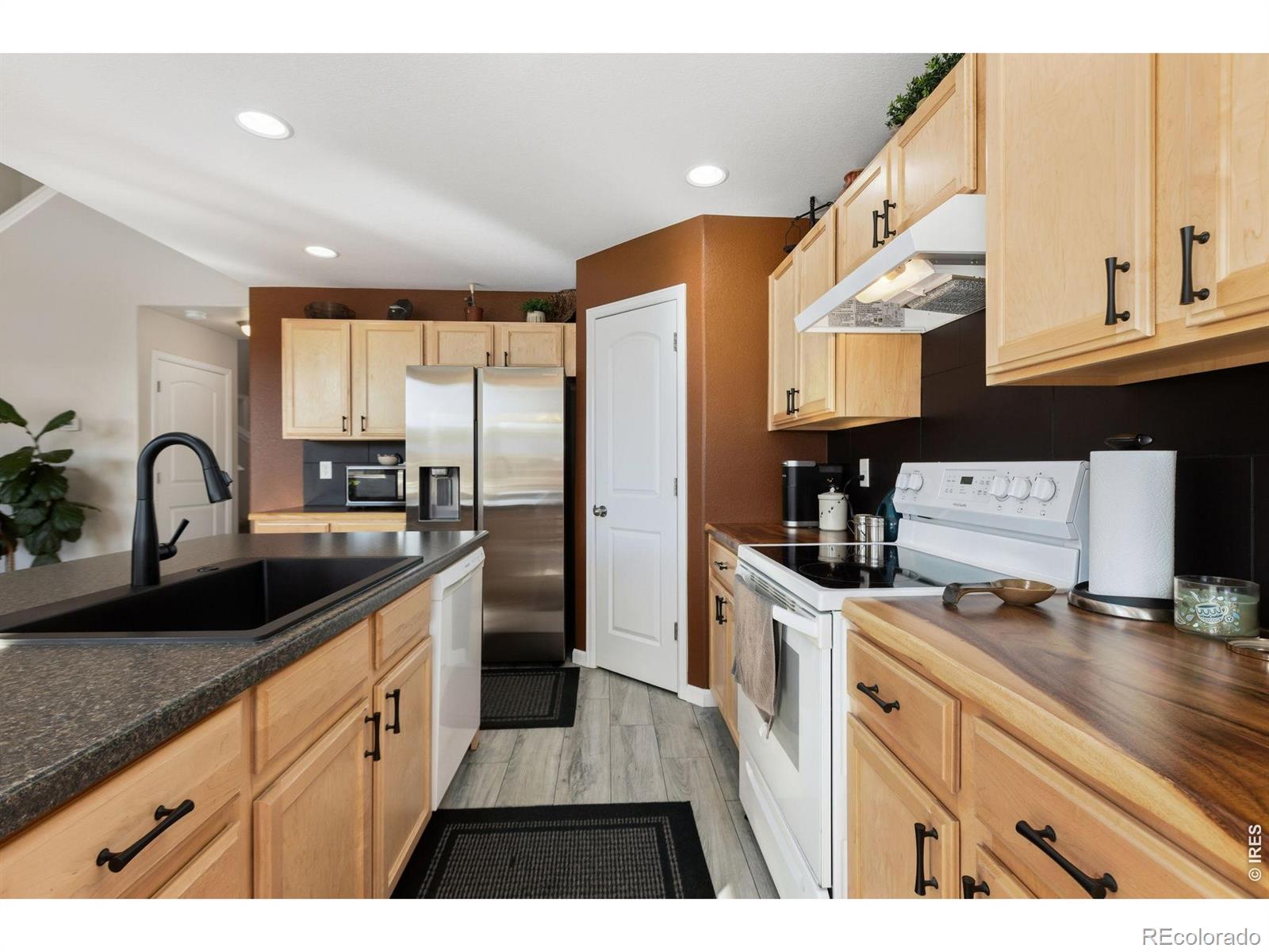 MLS Image #8 for 1806  102nd ave ct,greeley, Colorado