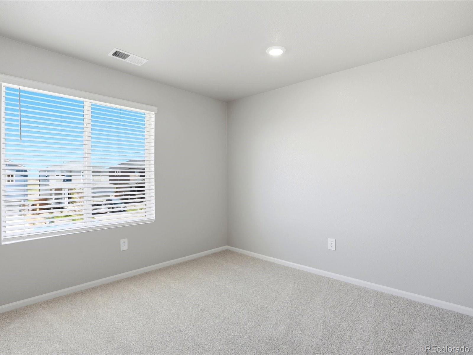 MLS Image #14 for 526  98th avenue,greeley, Colorado