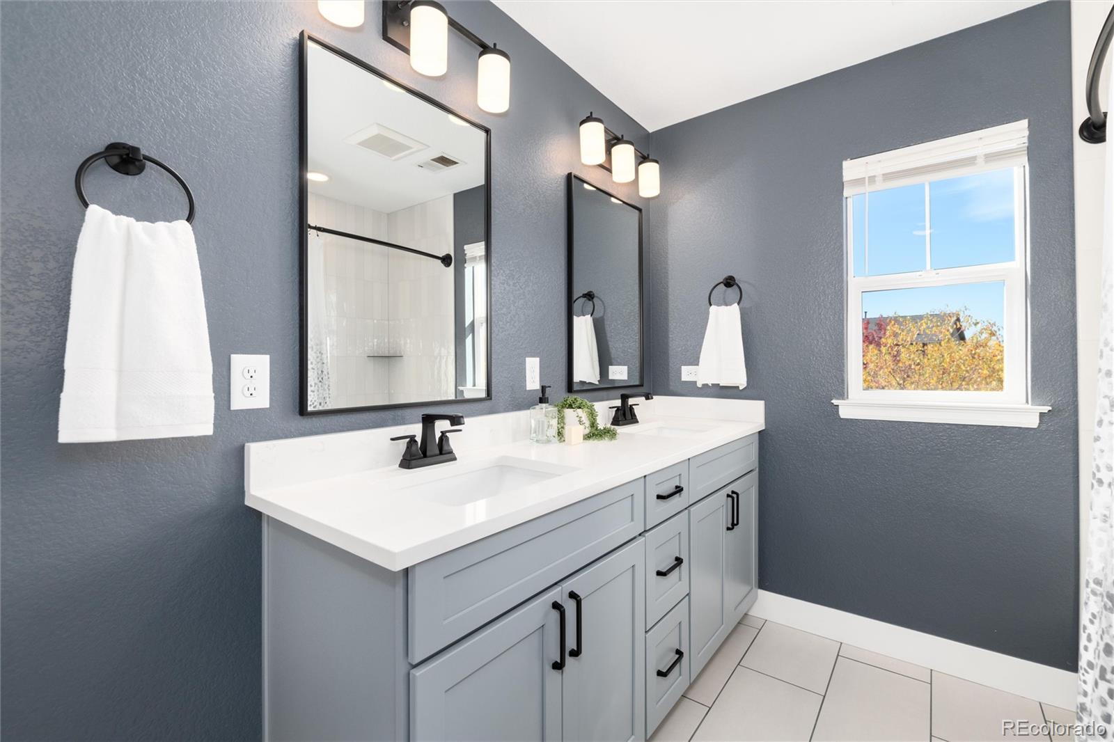 MLS Image #32 for 16400  avalanche run,broomfield, Colorado