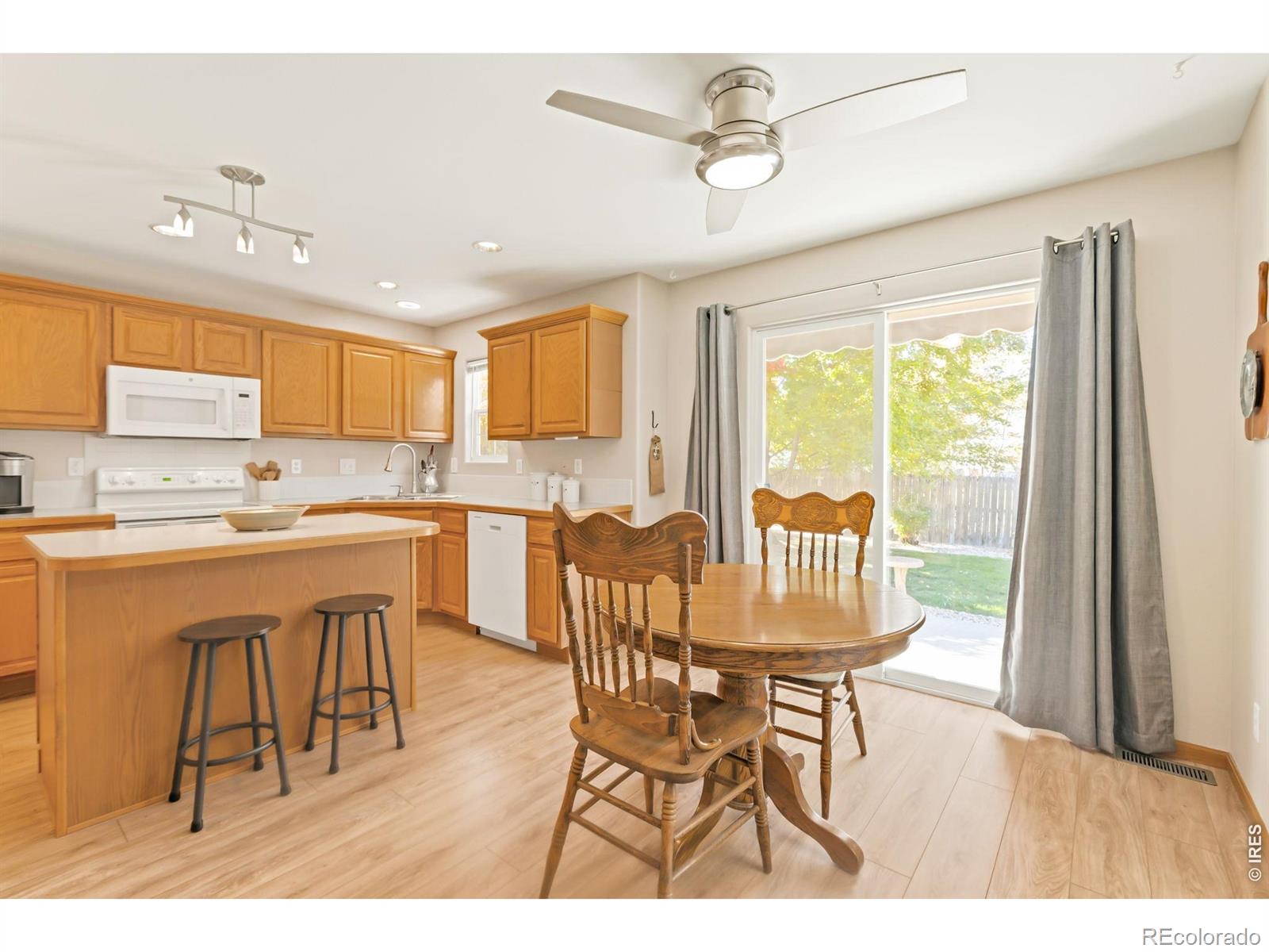 MLS Image #4 for 105  53rd avenue,greeley, Colorado