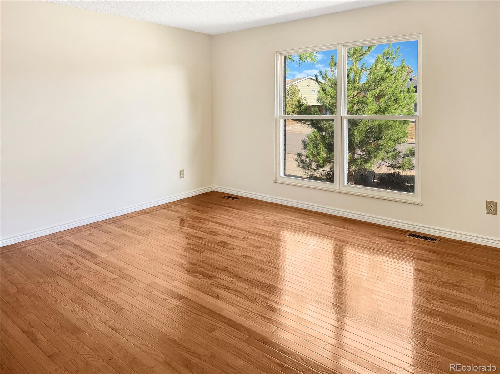 MLS Image #4 for 4381 s arbutus way,morrison, Colorado