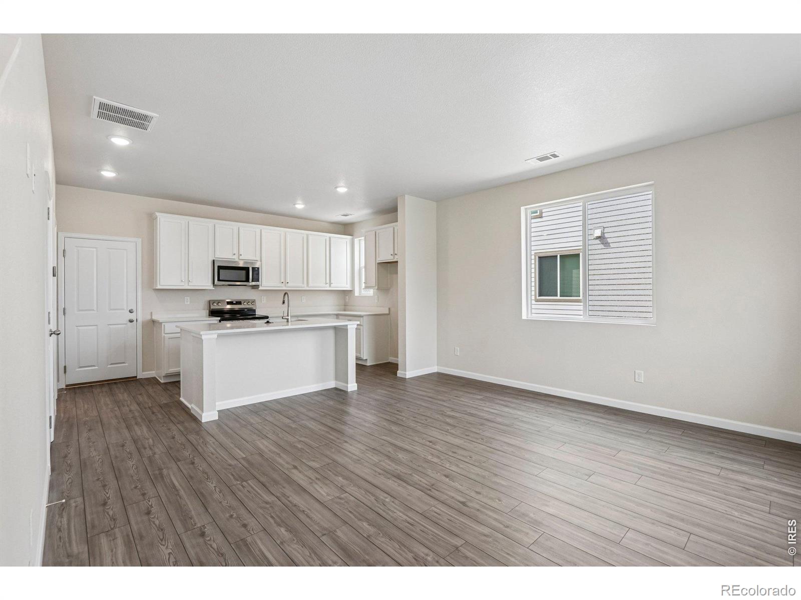 MLS Image #2 for 1486  coral place,longmont, Colorado