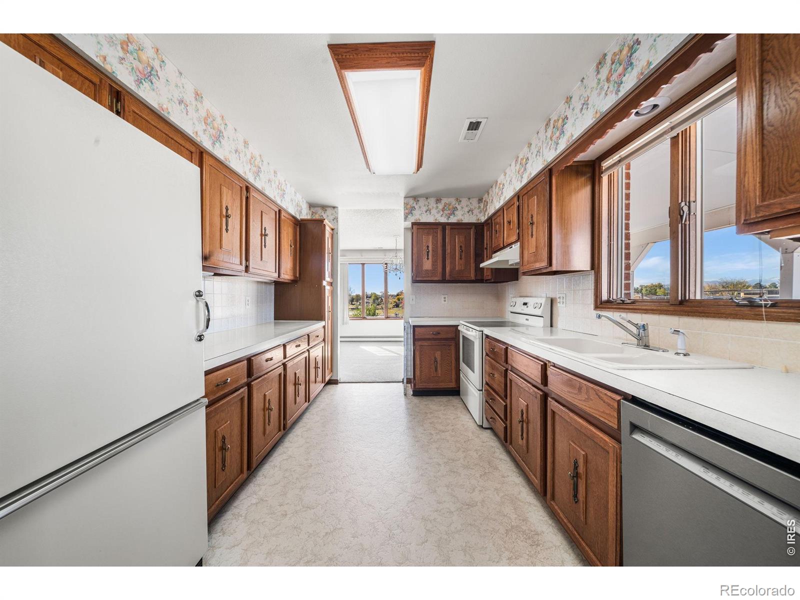 MLS Image #10 for 2612  lake hollow road,berthoud, Colorado
