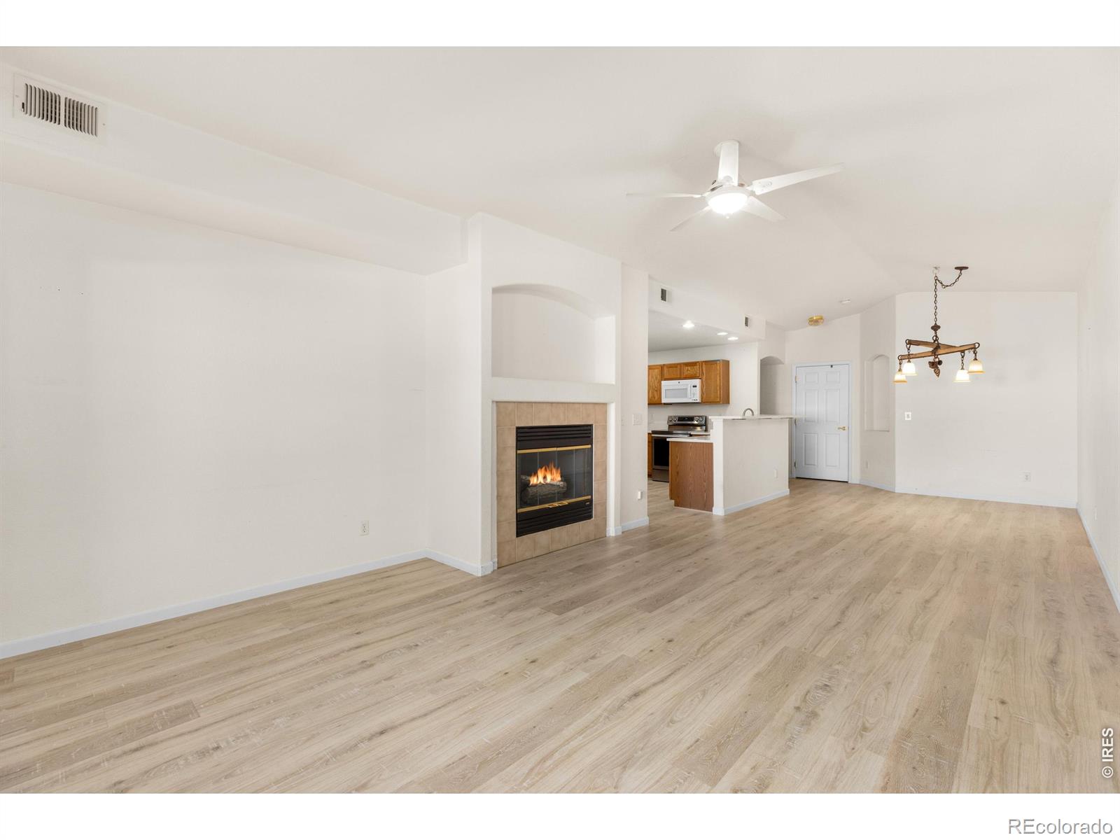 MLS Image #10 for 1703  whitehall drive,longmont, Colorado