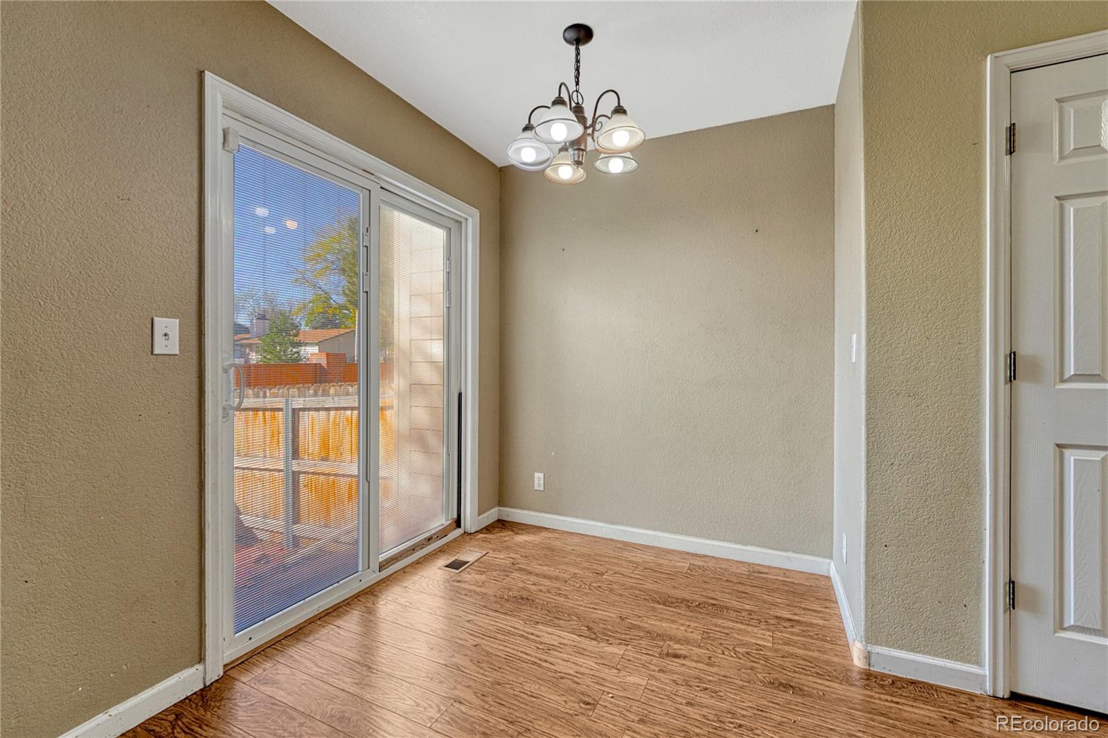 MLS Image #13 for 1286 s zeno circle,aurora, Colorado