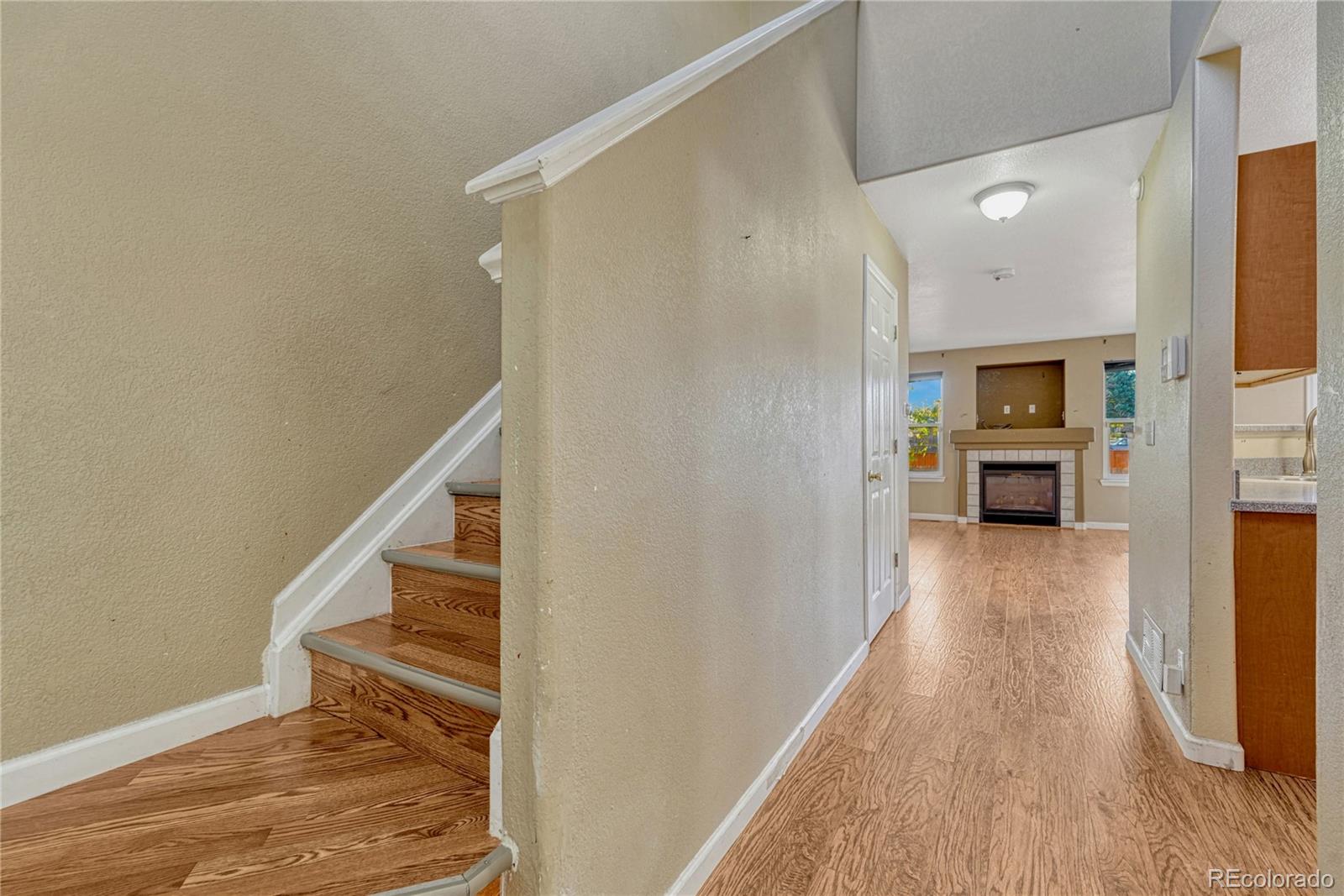 MLS Image #16 for 1286 s zeno circle,aurora, Colorado