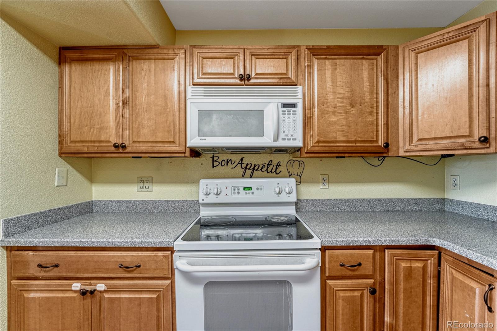MLS Image #6 for 1286 s zeno circle,aurora, Colorado
