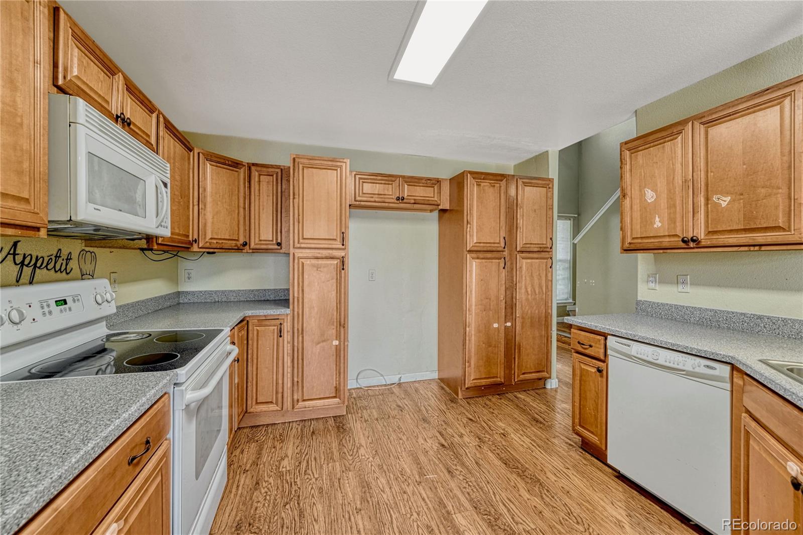 MLS Image #7 for 1286 s zeno circle,aurora, Colorado
