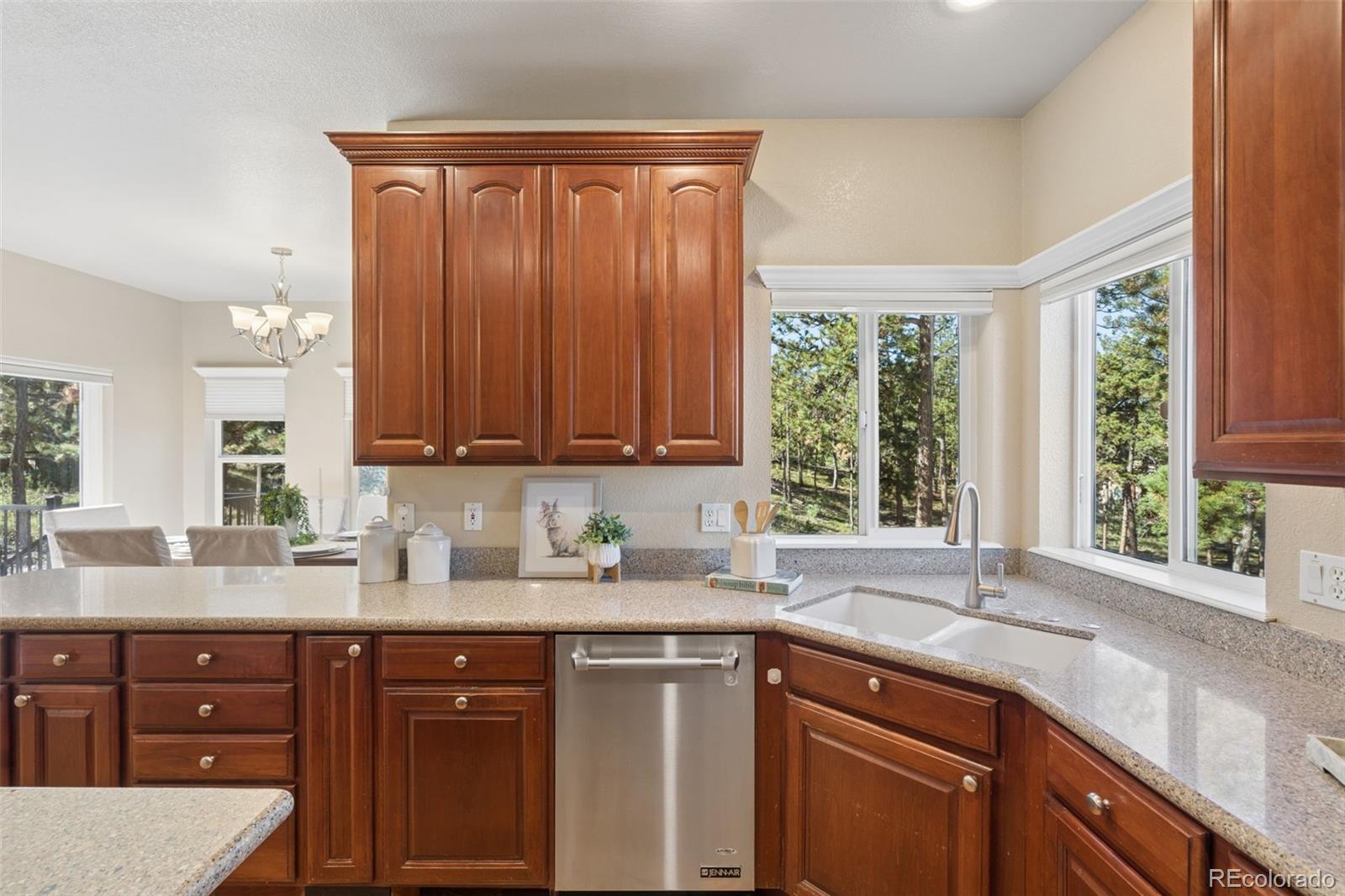MLS Image #11 for 147  metcalf lane,monument, Colorado