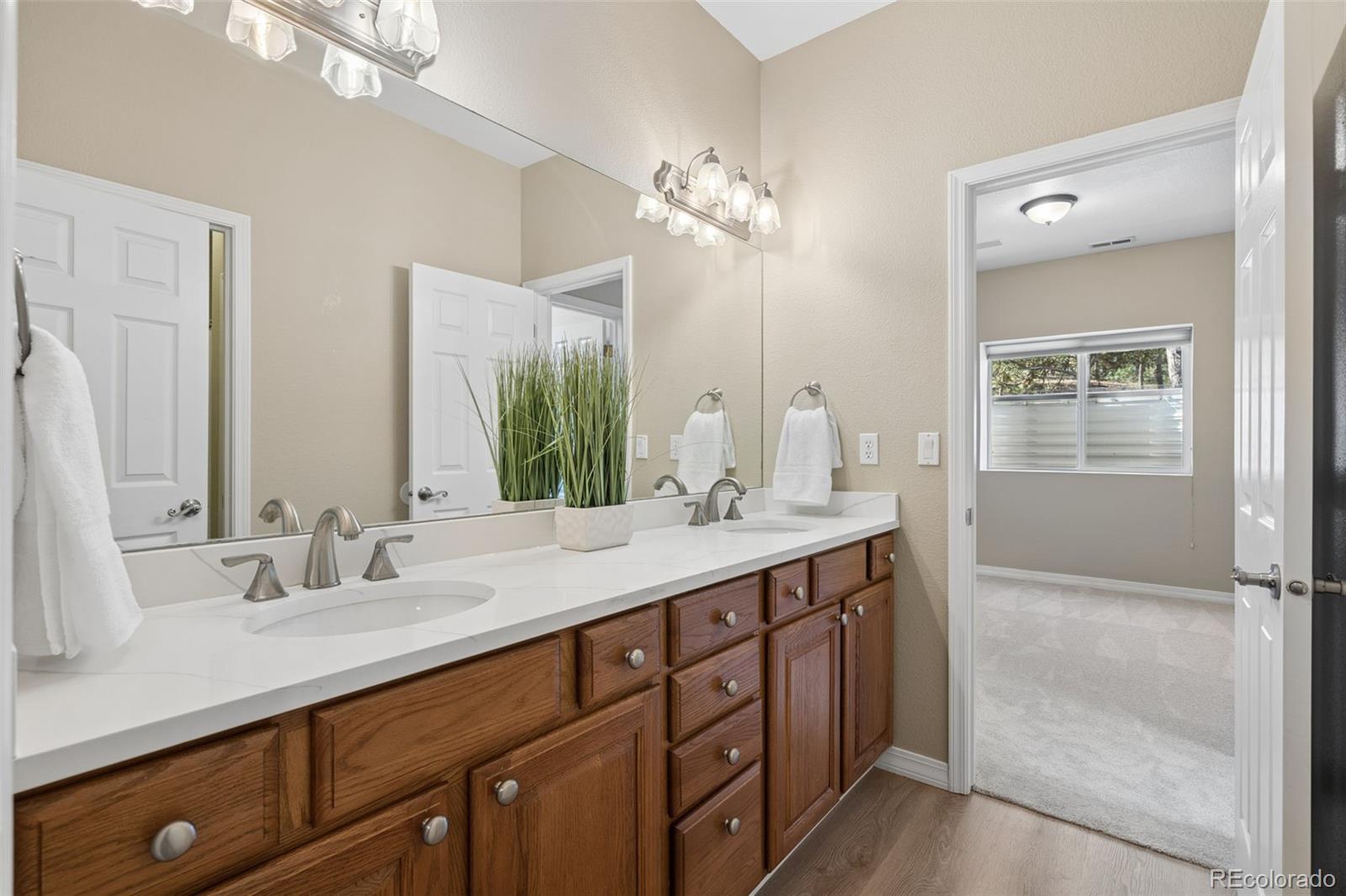 MLS Image #37 for 147  metcalf lane,monument, Colorado