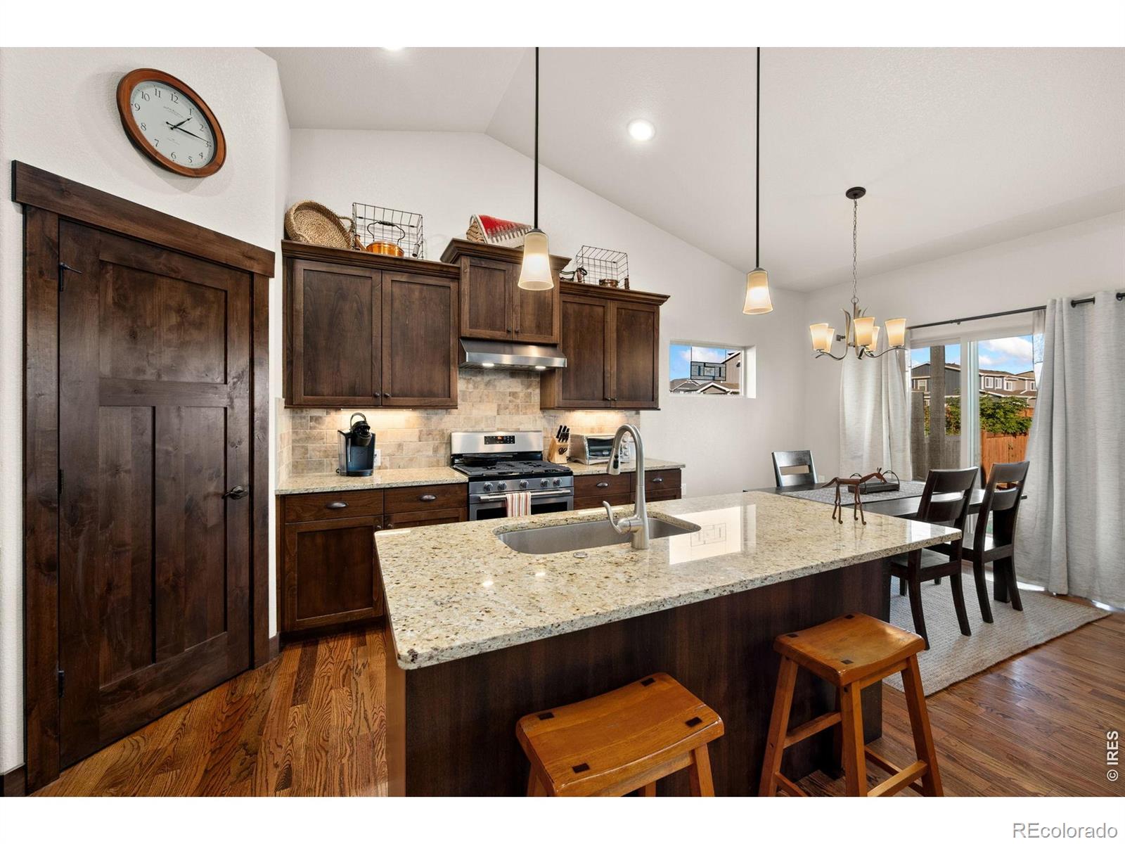 MLS Image #6 for 412 e michigan avenue,berthoud, Colorado