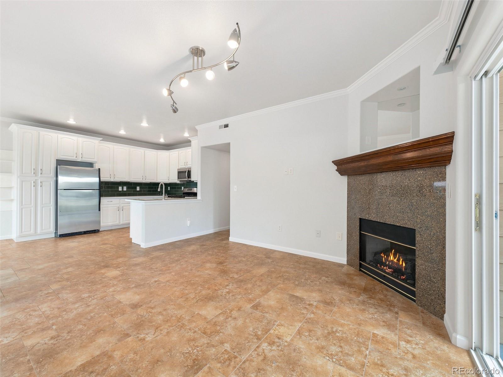 MLS Image #8 for 9974 e carolina circle,aurora, Colorado