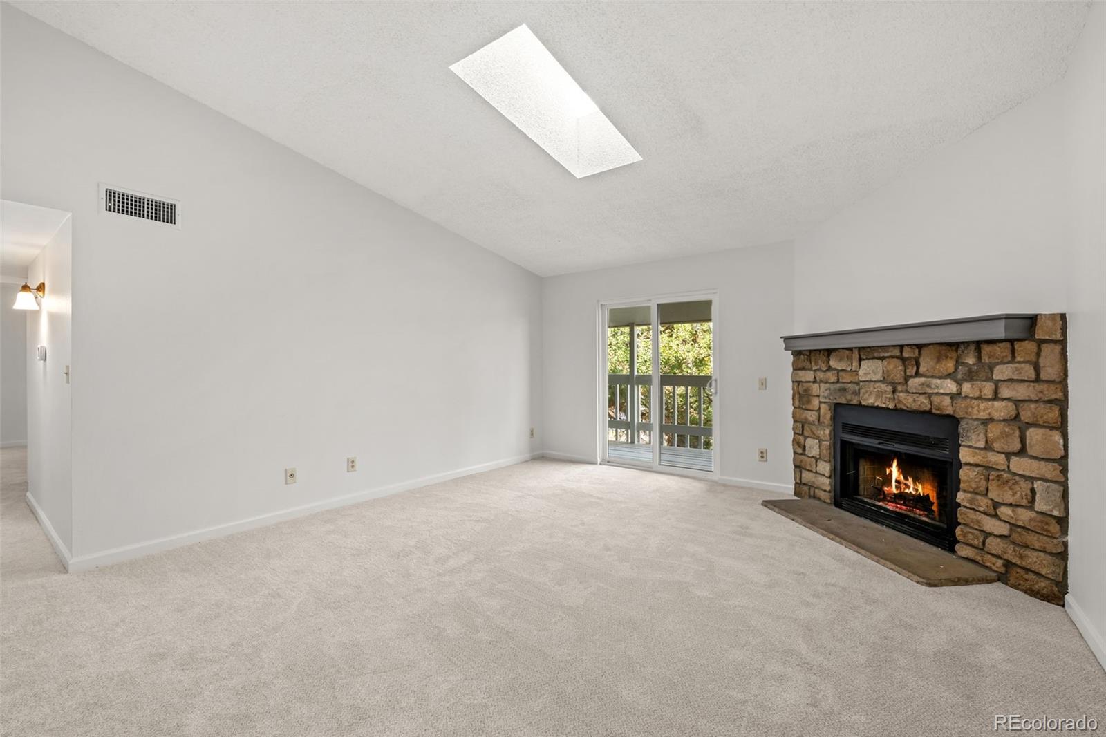 MLS Image #3 for 8600 e alameda avenue 18-203,denver, Colorado
