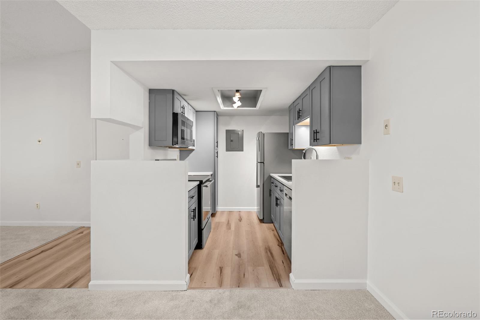 MLS Image #7 for 8600 e alameda avenue 18-203,denver, Colorado