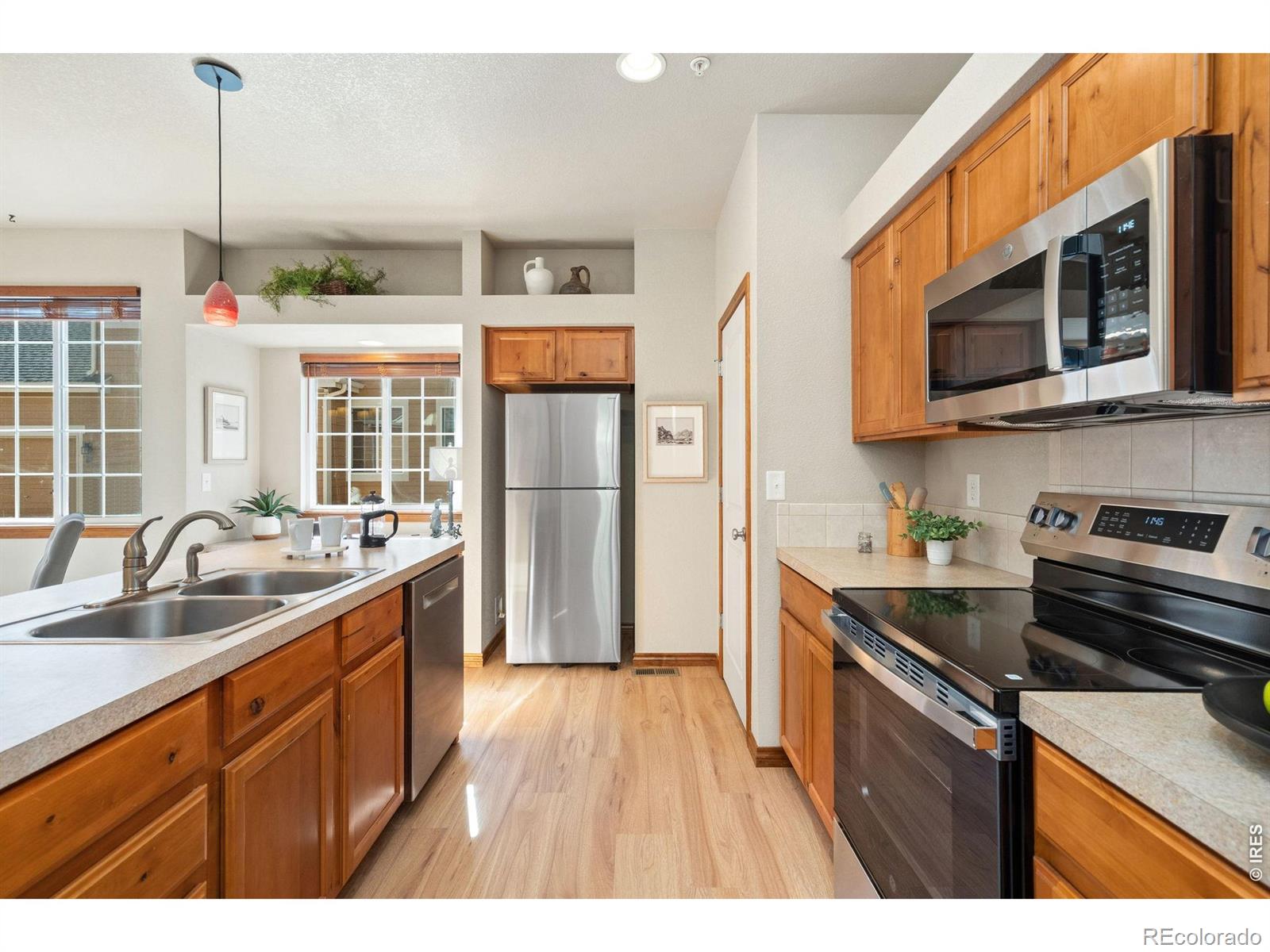 MLS Image #7 for 607  cowan street,fort collins, Colorado