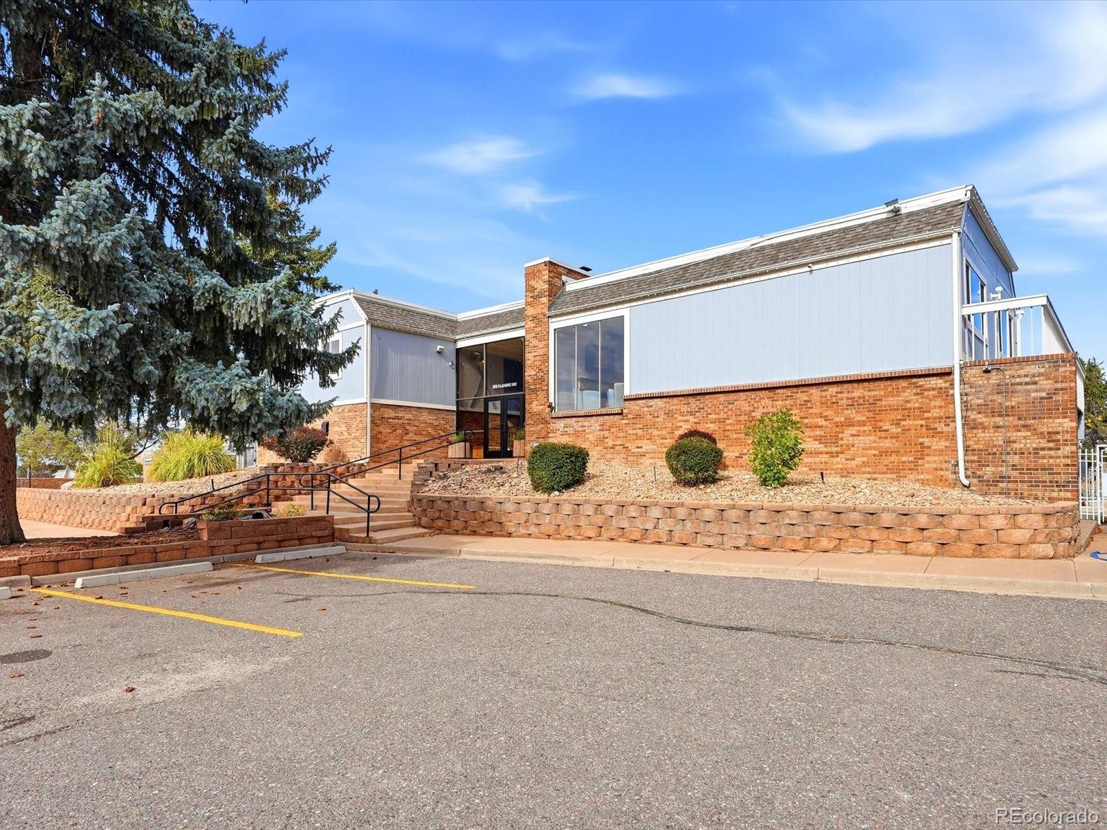 MLS Image #22 for 2758 s kenton court,aurora, Colorado