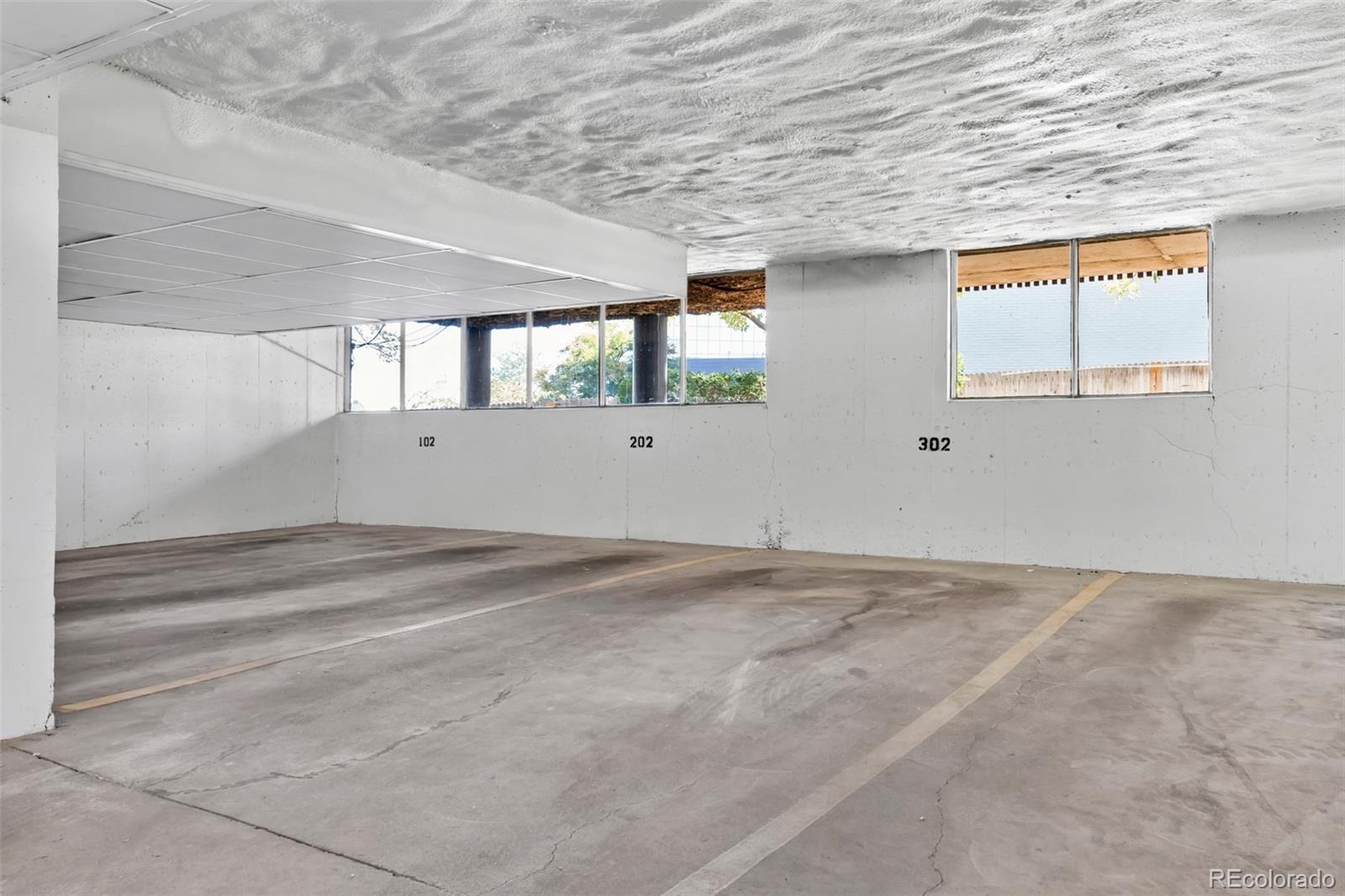 MLS Image #26 for 3470 s poplar street,denver, Colorado