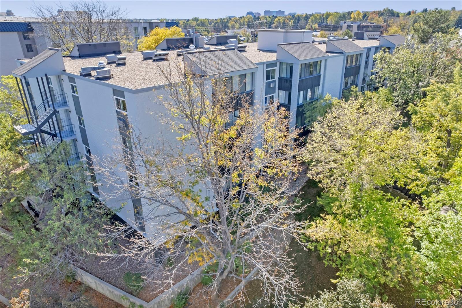 MLS Image #38 for 3470 s poplar street,denver, Colorado