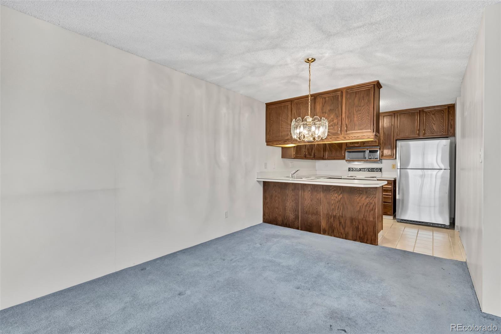 MLS Image #5 for 3470 s poplar street,denver, Colorado