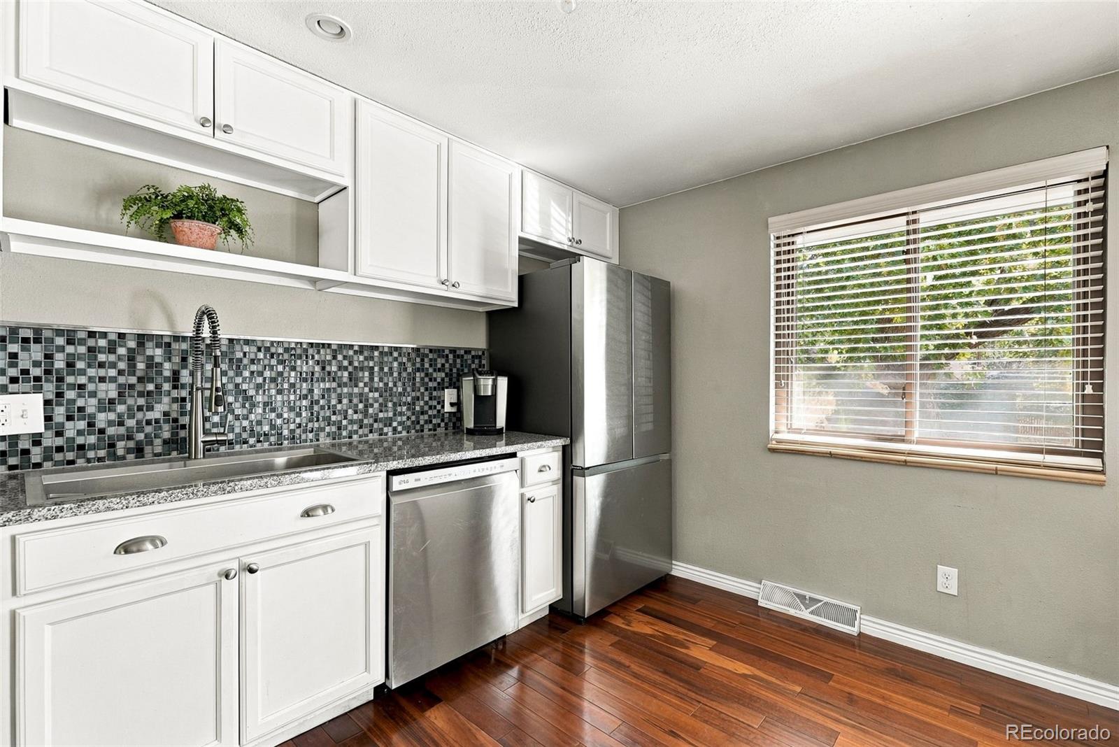 MLS Image #10 for 5134  zinnia court,arvada, Colorado