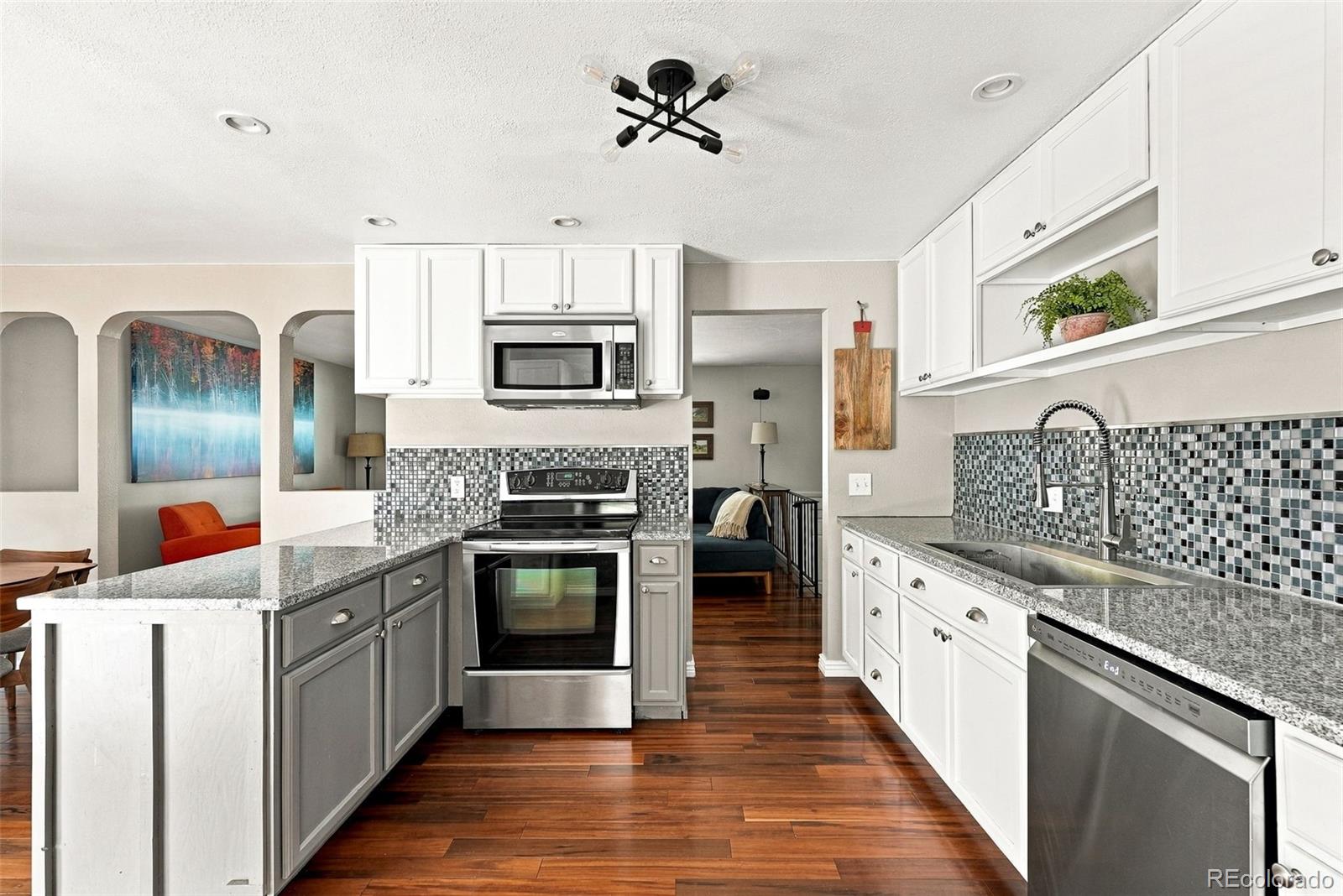 MLS Image #7 for 5134  zinnia court,arvada, Colorado