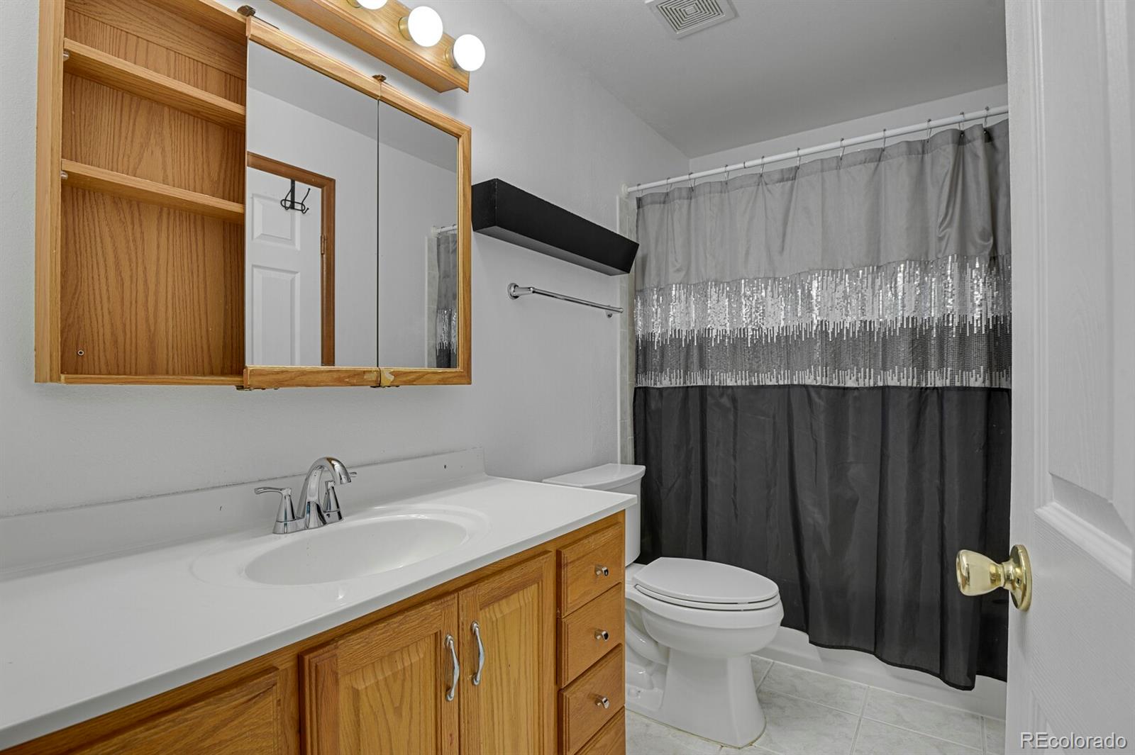 MLS Image #14 for 16219 e exposition drive,aurora, Colorado