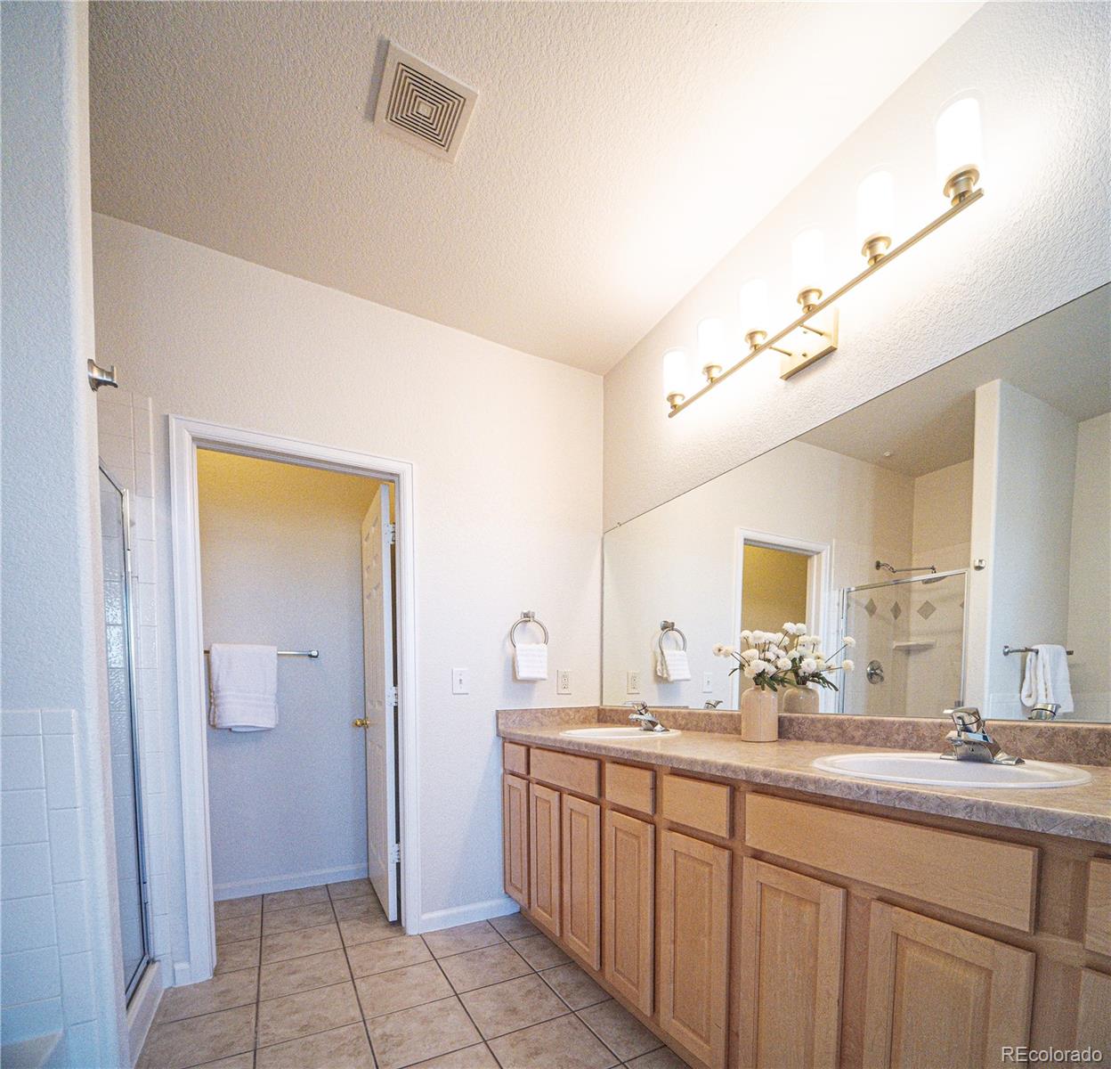 MLS Image #16 for 11250  florence street,commerce city, Colorado