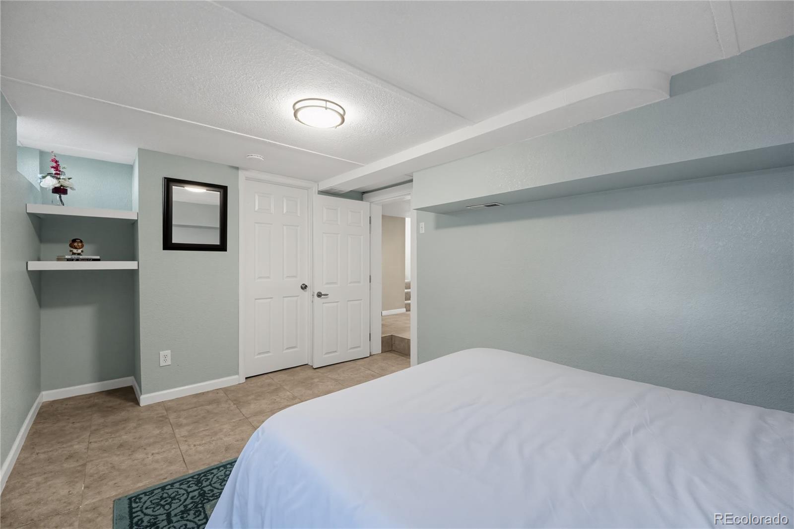 MLS Image #14 for 466  lowell boulevard,denver, Colorado