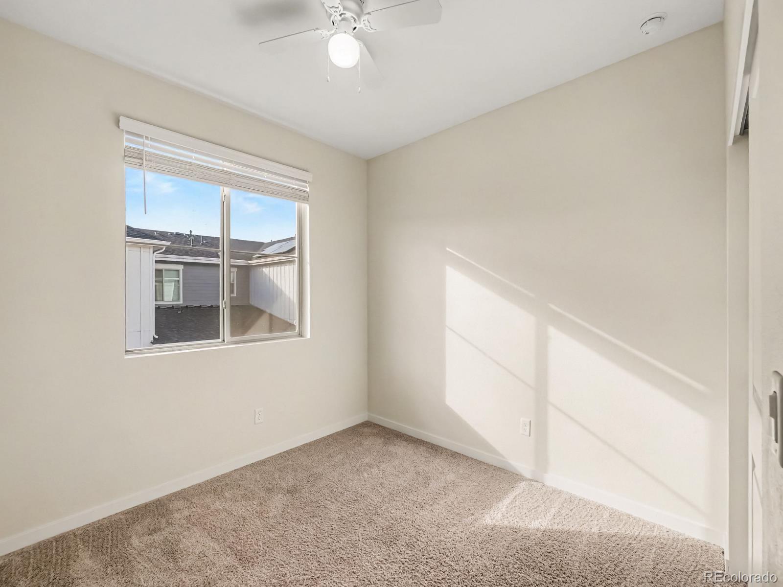 MLS Image #13 for 27662 e 1st avenue,aurora, Colorado
