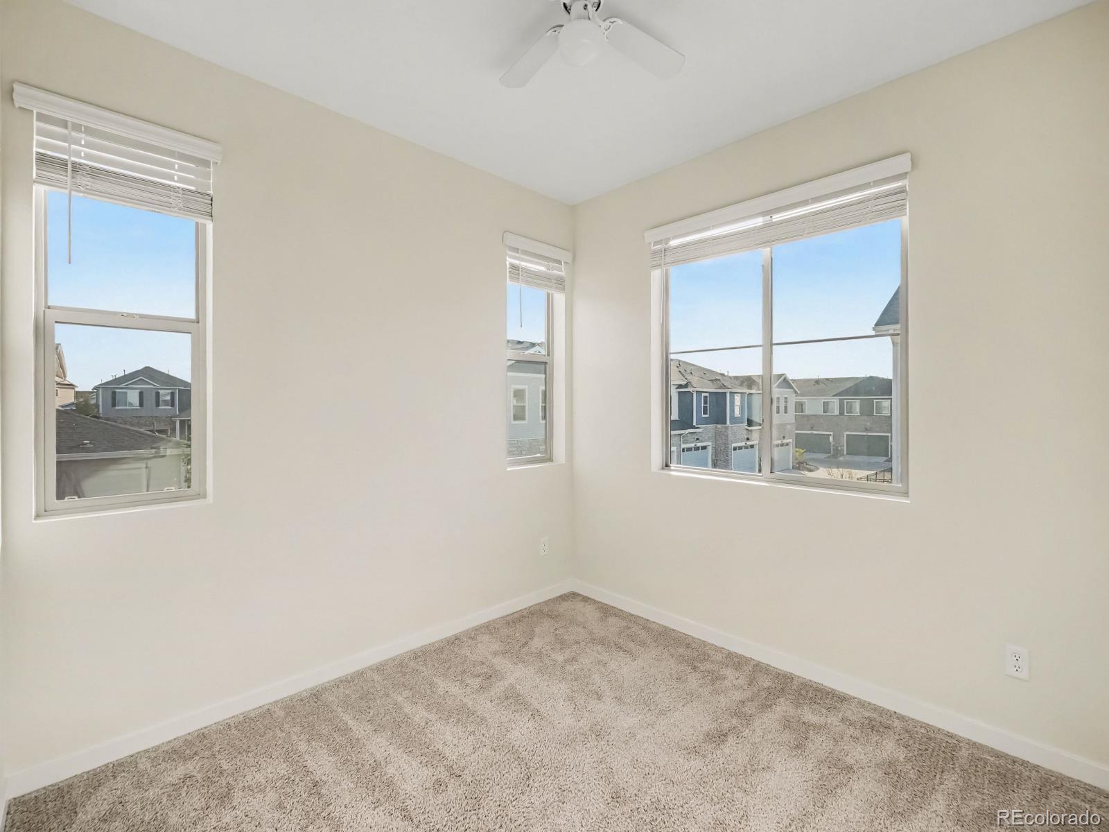 MLS Image #17 for 27662 e 1st avenue,aurora, Colorado