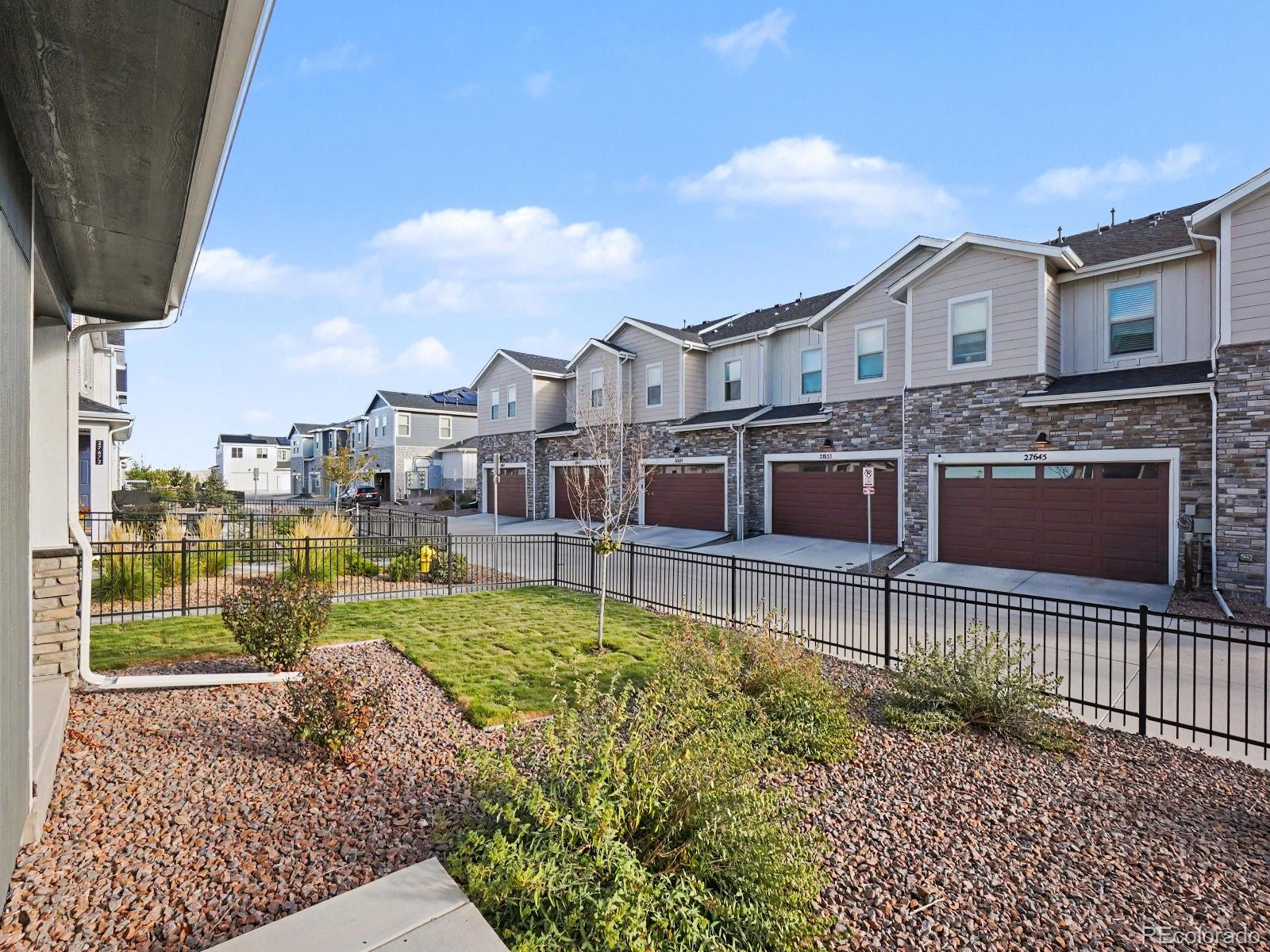MLS Image #2 for 27662 e 1st avenue,aurora, Colorado