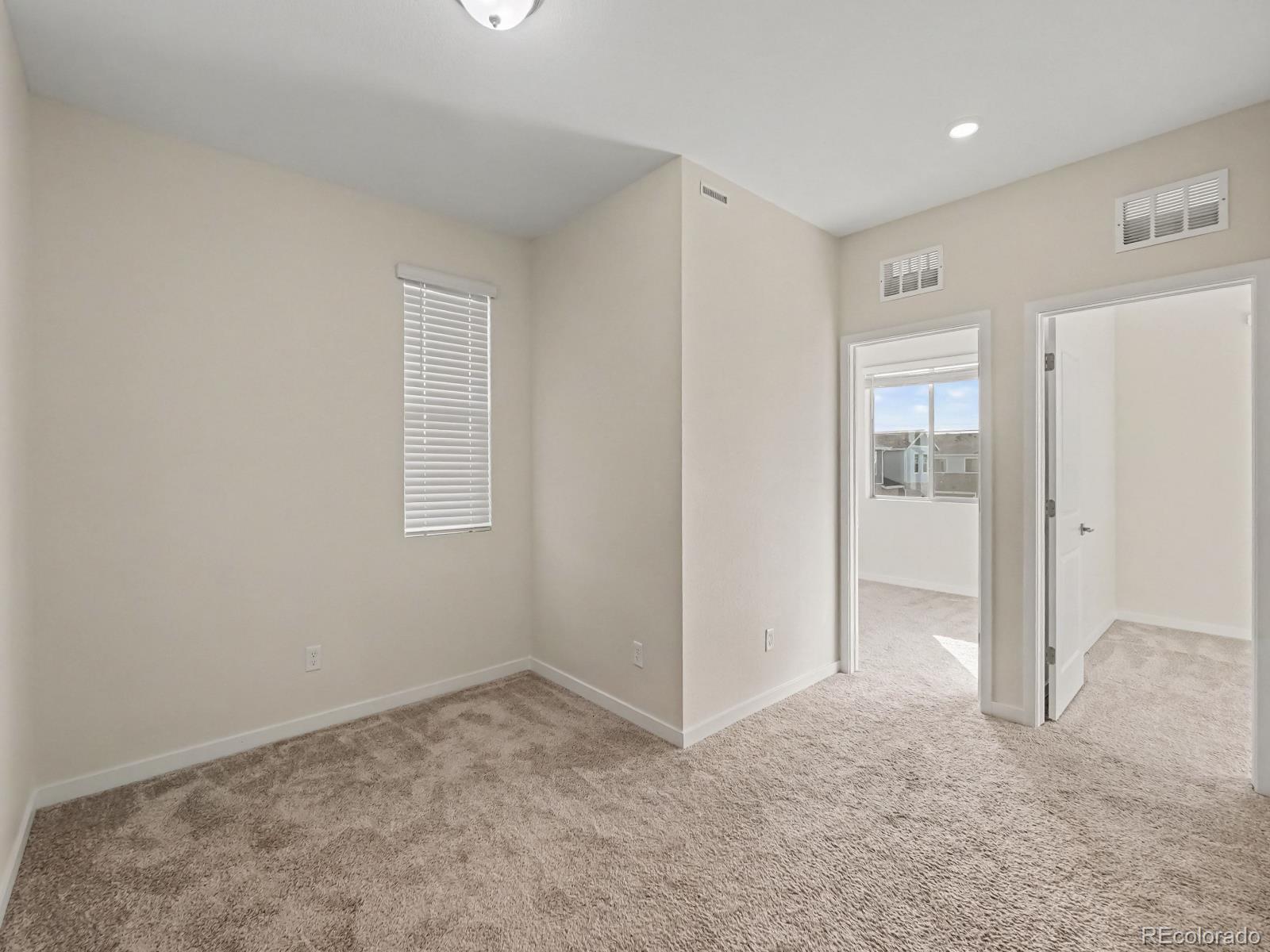 MLS Image #22 for 27662 e 1st avenue,aurora, Colorado