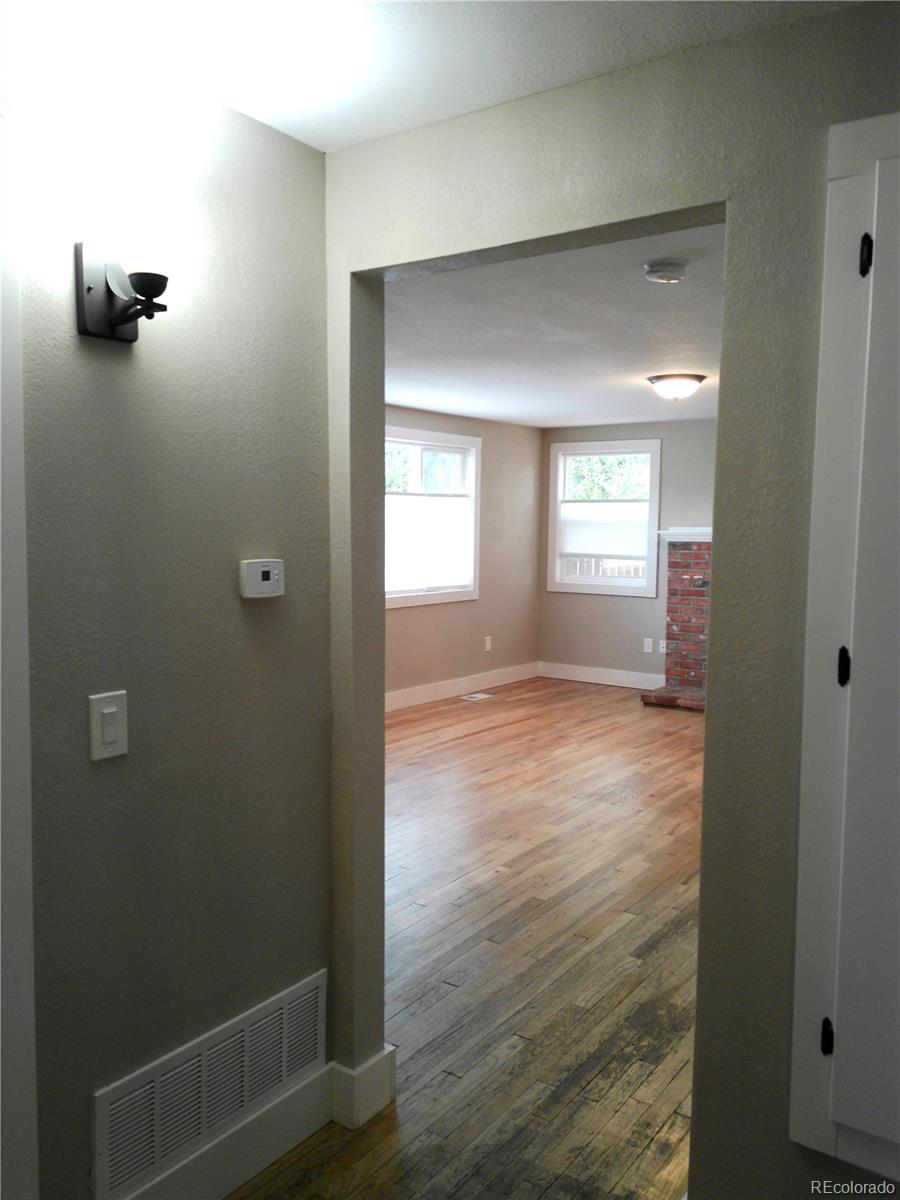 MLS Image #18 for 618 w brookside street,colorado springs, Colorado