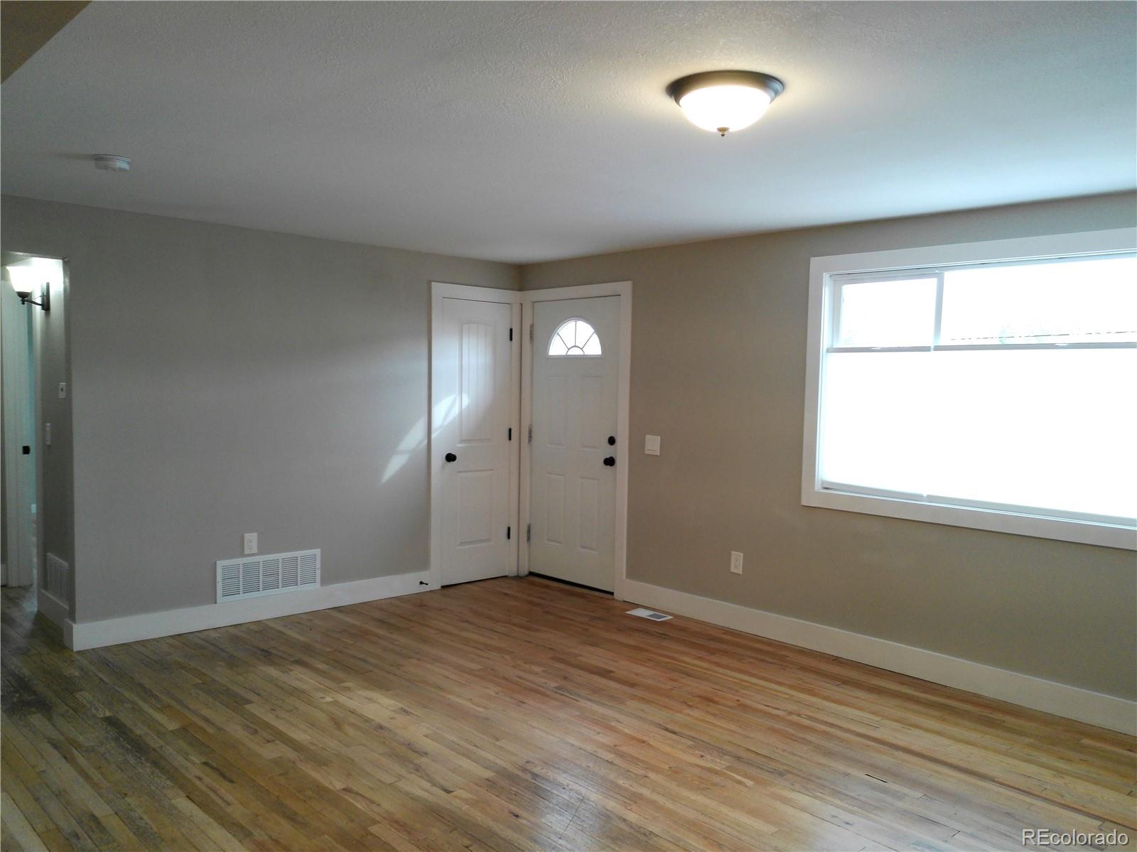 MLS Image #3 for 618 w brookside street,colorado springs, Colorado