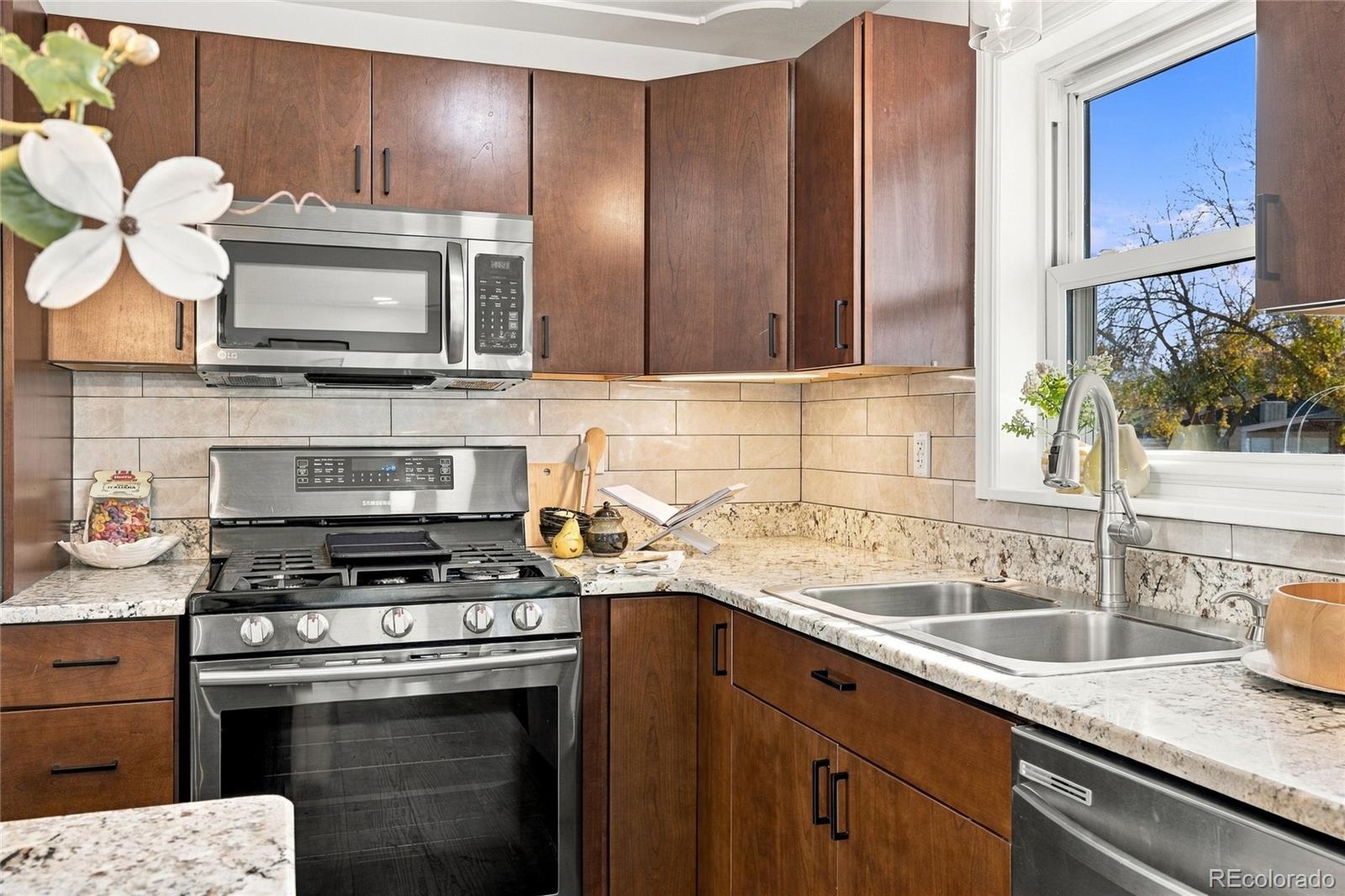 MLS Image #5 for 7950  wolff court,westminster, Colorado