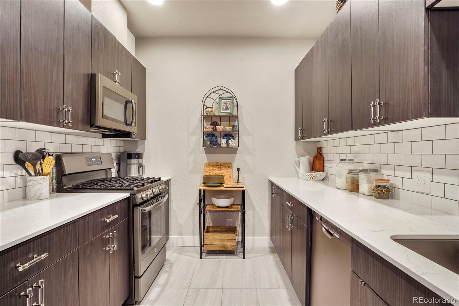 MLS Image #7 for 1401 w 85th avenue,federal heights, Colorado