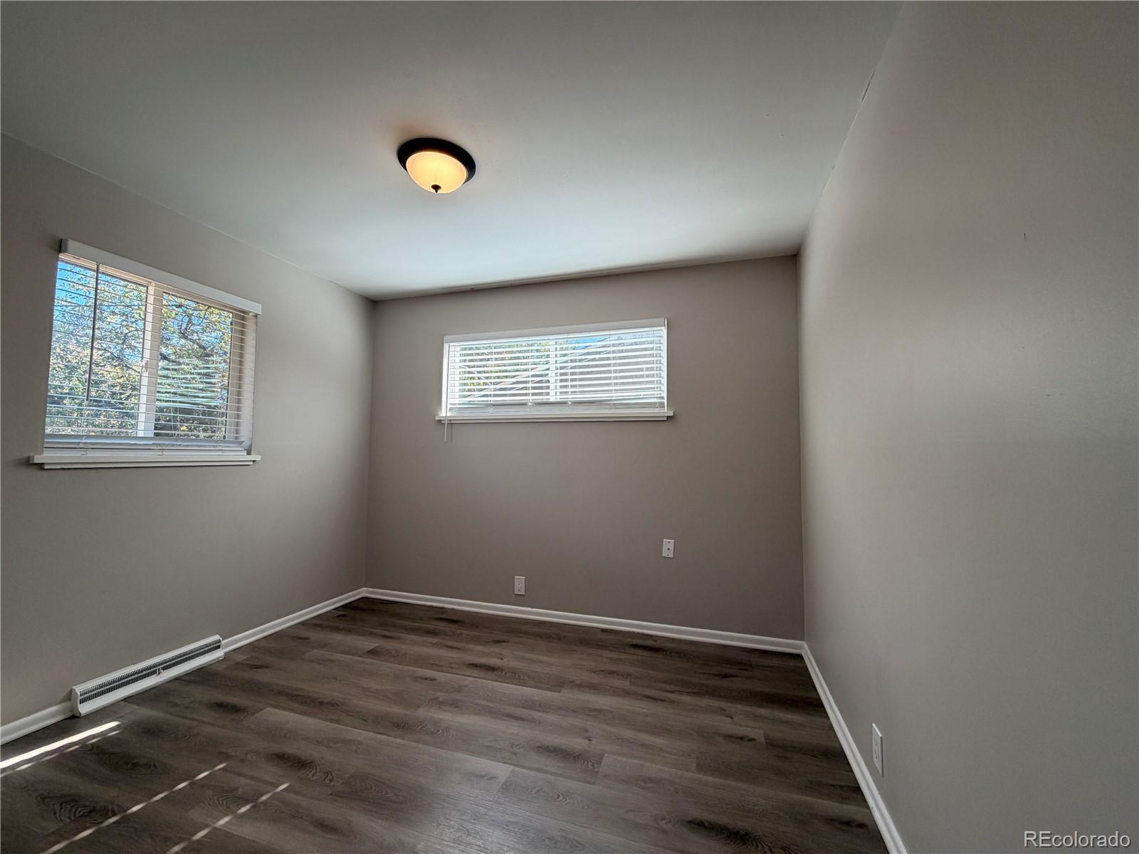 MLS Image #10 for 810 s sheridan boulevard,denver, Colorado