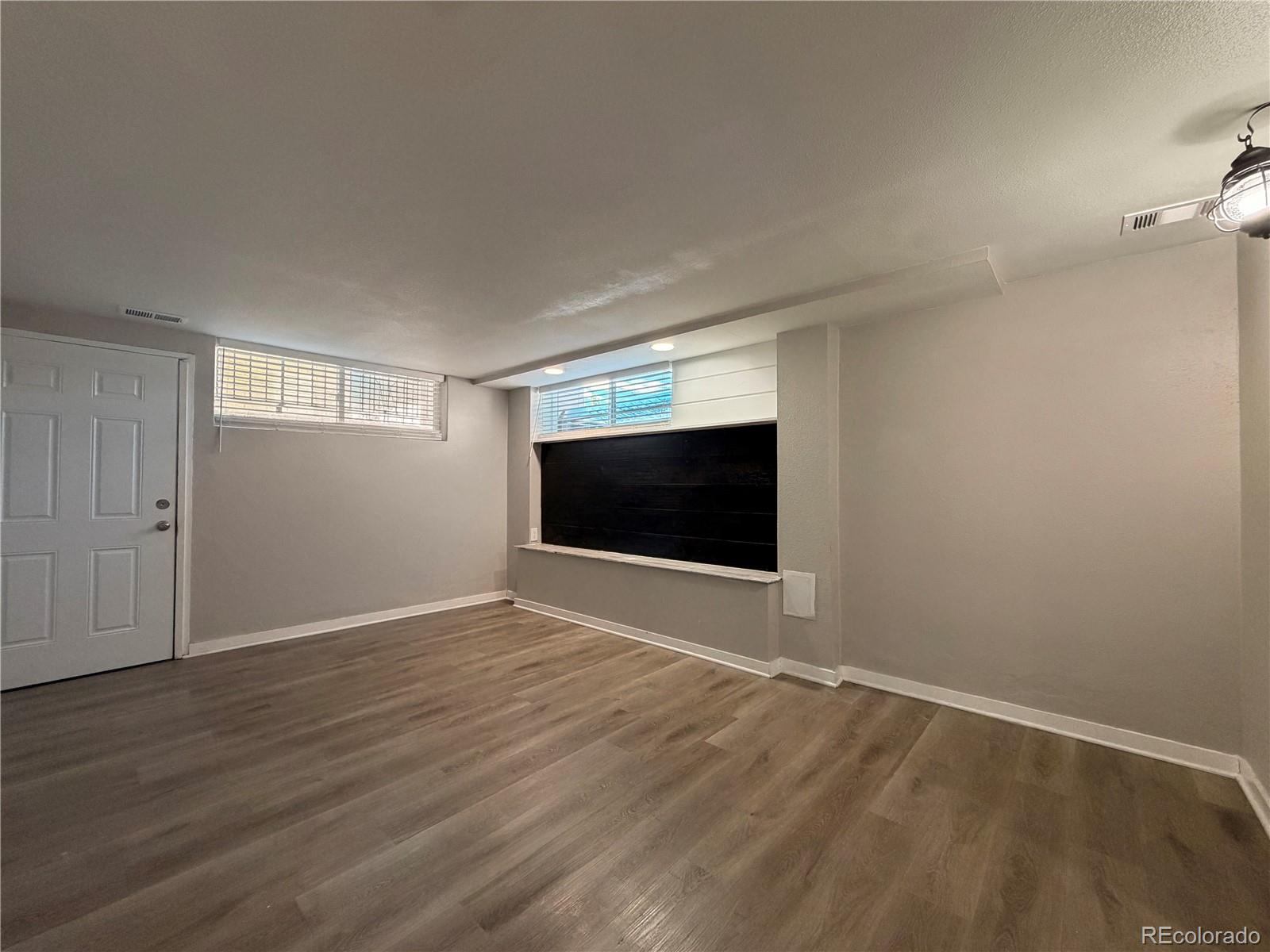 MLS Image #19 for 810 s sheridan boulevard,denver, Colorado