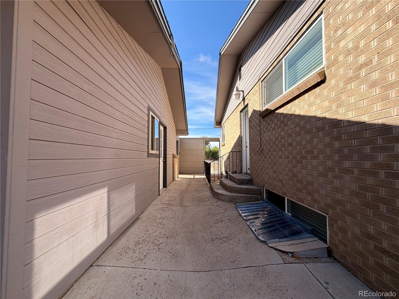MLS Image #30 for 810 s sheridan boulevard,denver, Colorado