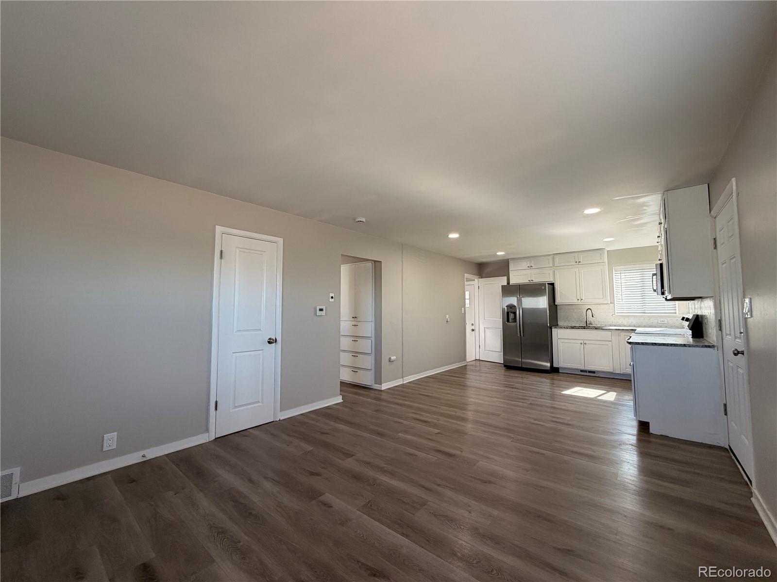 MLS Image #4 for 810 s sheridan boulevard,denver, Colorado