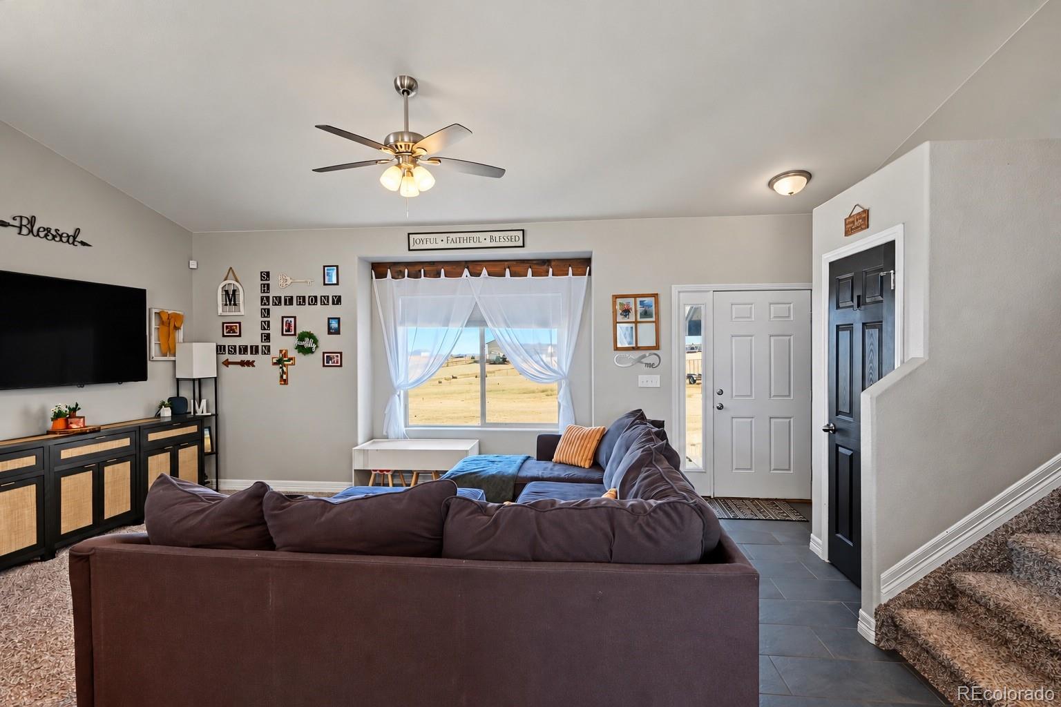 MLS Image #3 for 7206  van wyhe court,fountain, Colorado