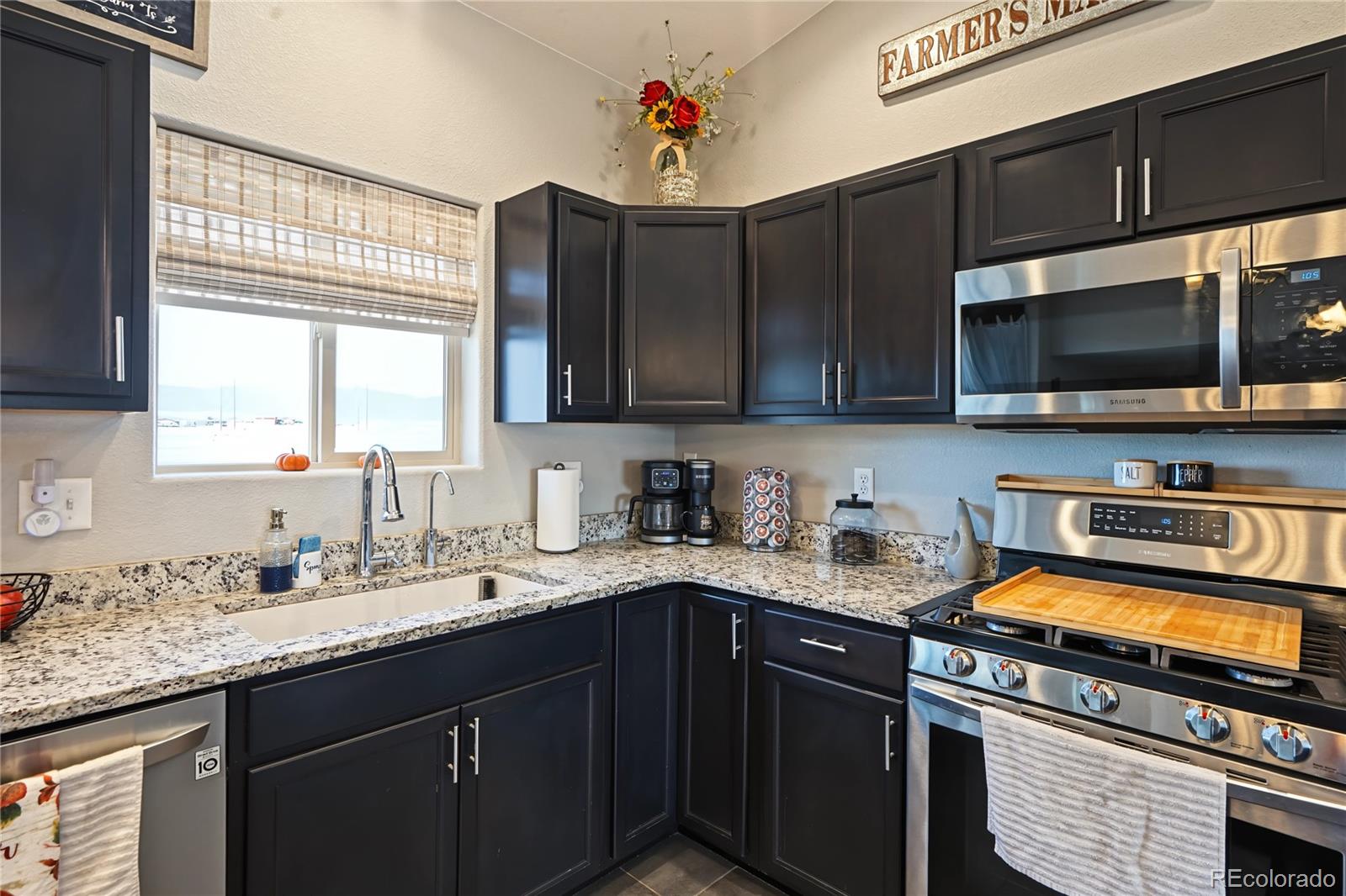MLS Image #7 for 7206  van wyhe court,fountain, Colorado