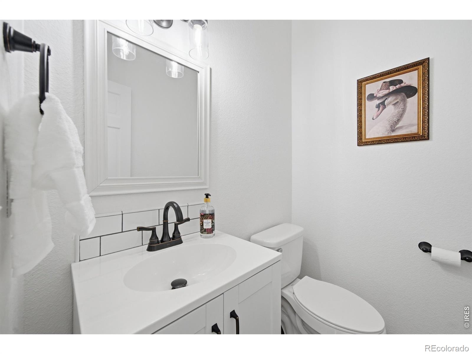 MLS Image #20 for 840 s county road 27 ,berthoud, Colorado