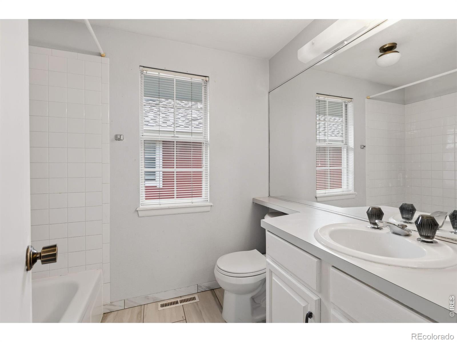 MLS Image #25 for 11423 w sharkstooth peak ,littleton, Colorado
