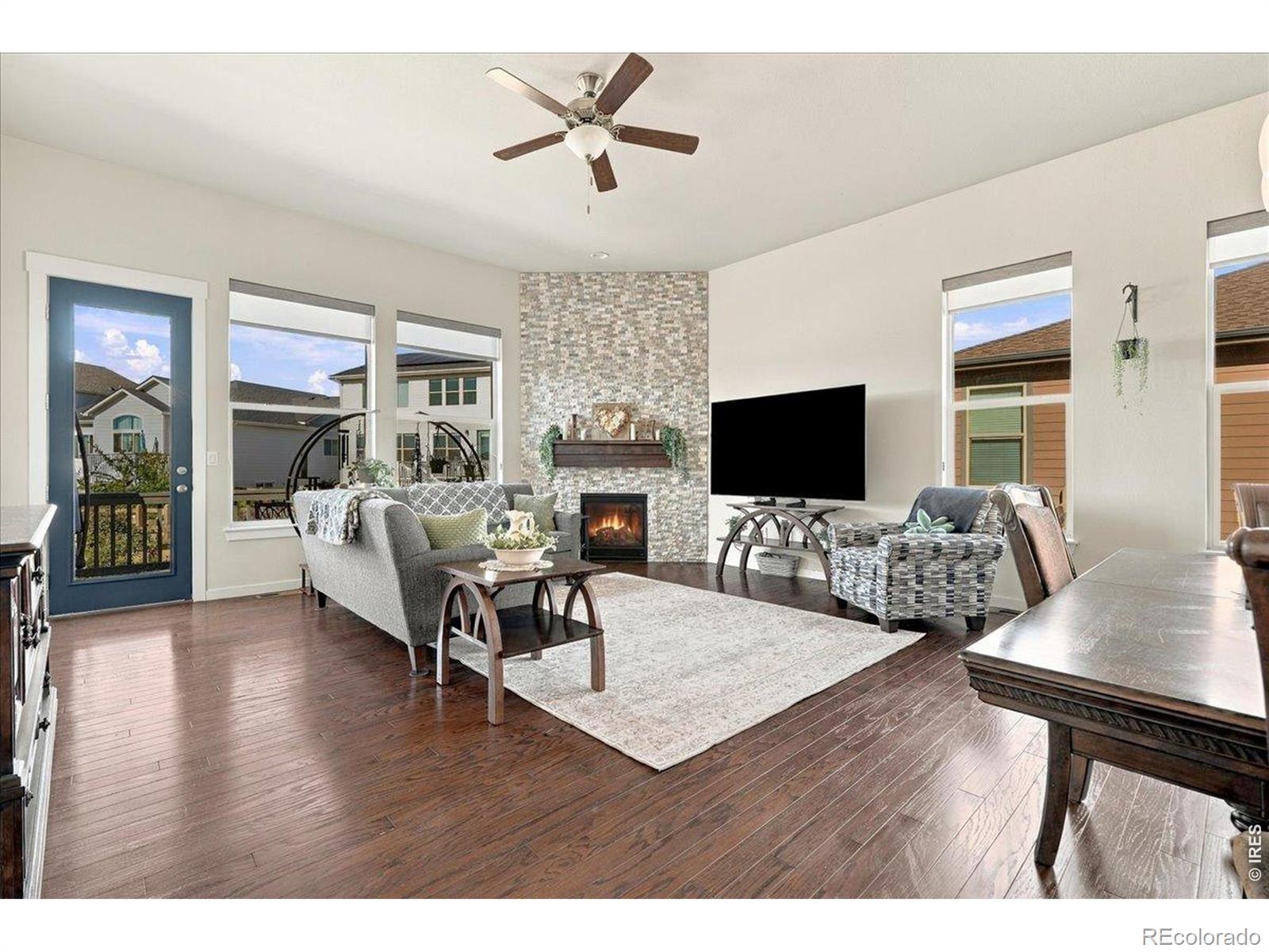 MLS Image #4 for 410  capri court,berthoud, Colorado