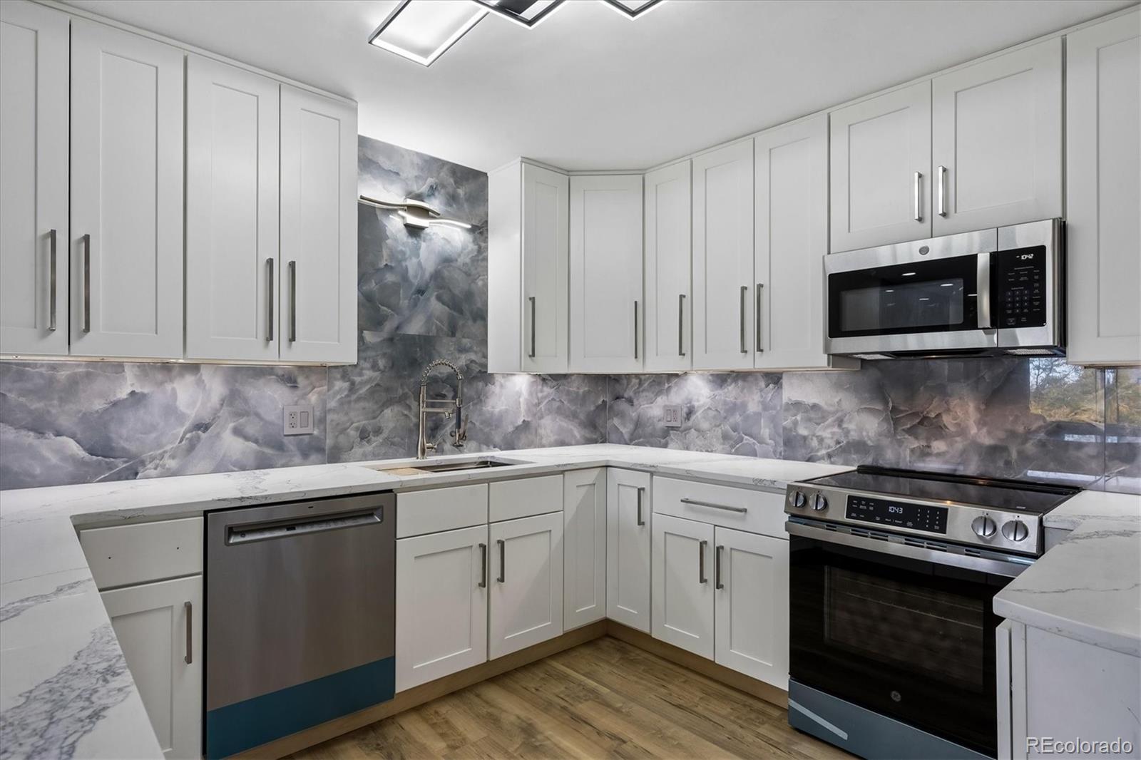 MLS Image #13 for 13691 e marina drive,aurora, Colorado
