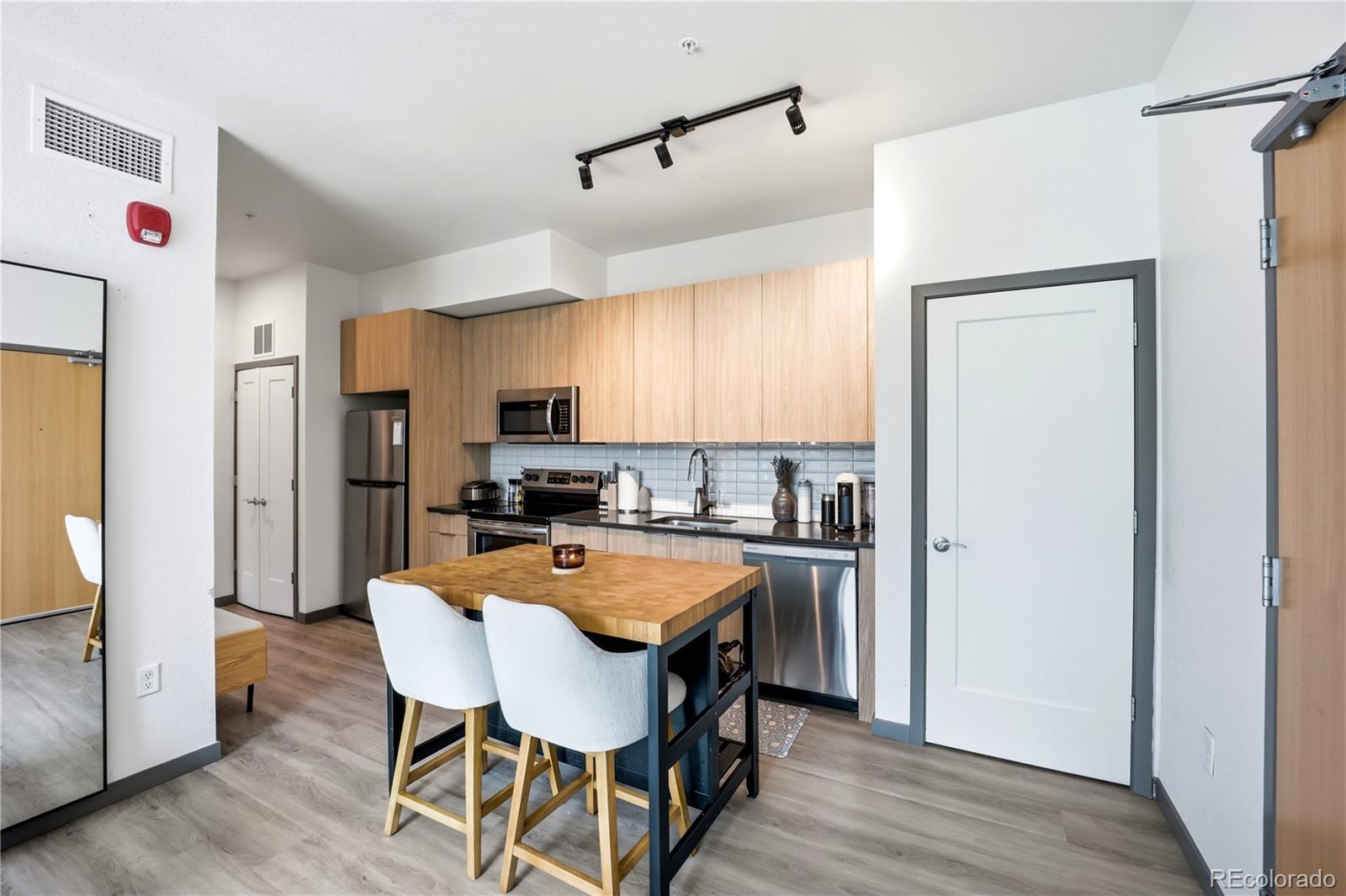 MLS Image #9 for 603  inca street,denver, Colorado