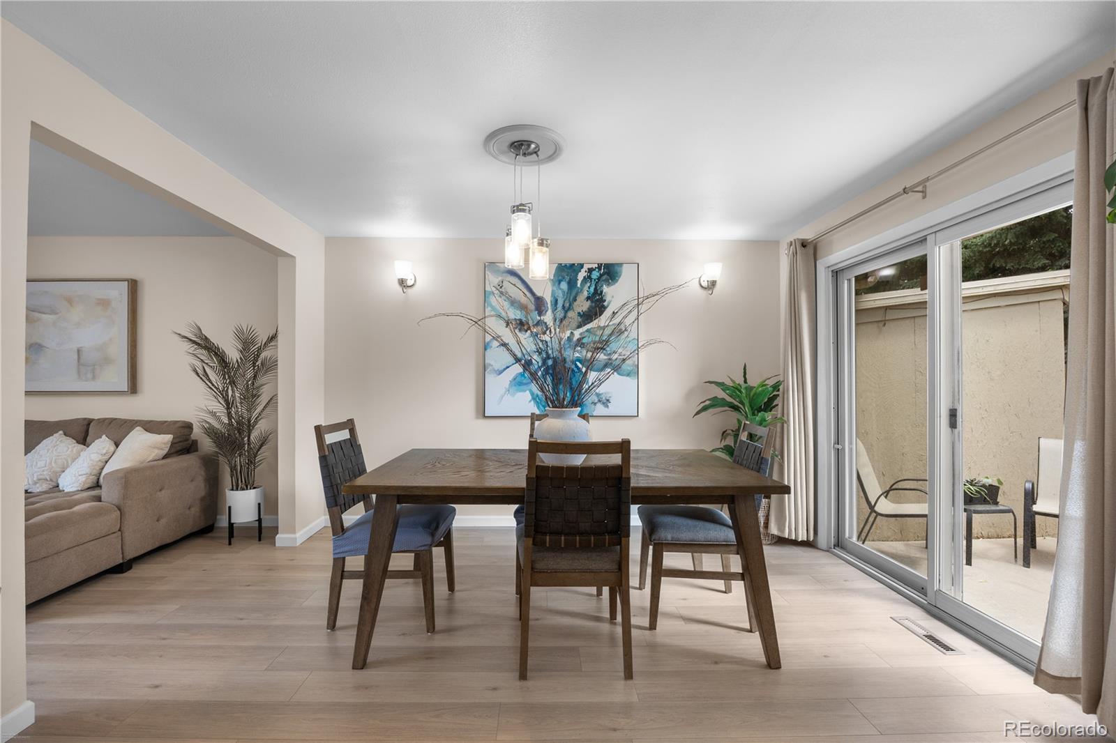 MLS Image #4 for 8722 e layton avenue,denver, Colorado