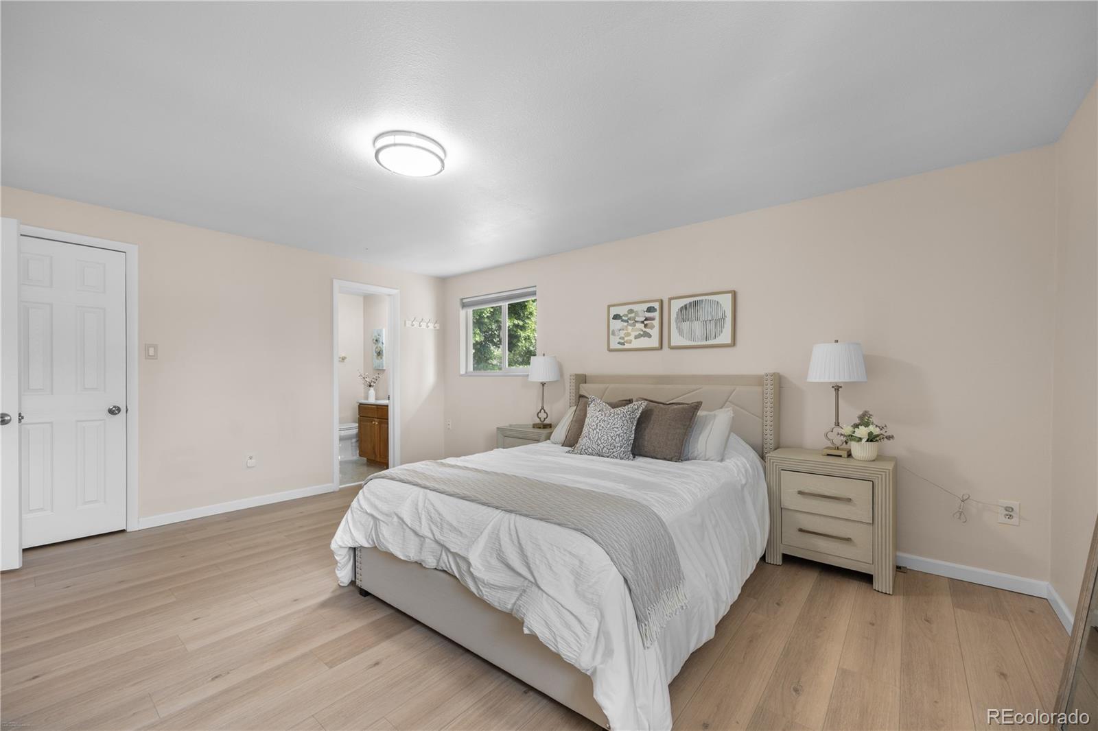 MLS Image #8 for 8722 e layton avenue,denver, Colorado