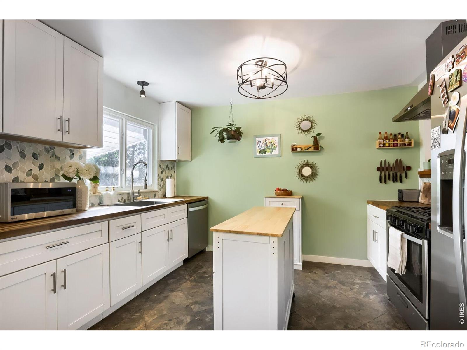 MLS Image #4 for 2102  lincoln street,longmont, Colorado